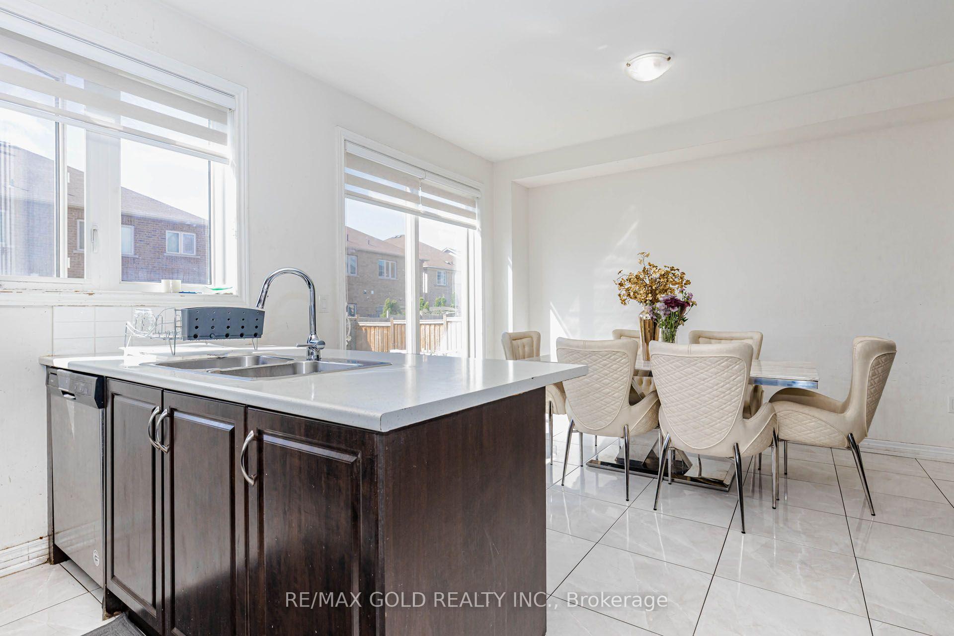 Photo 26 of 84 Palleschi Drive, Brampton, Bram East — HOMEH