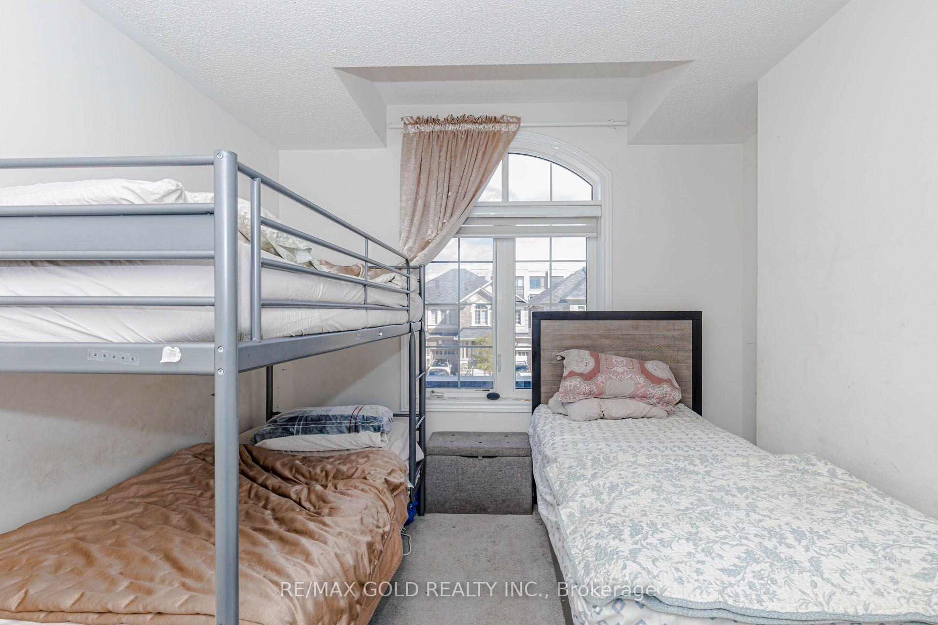 Photo 38 of 84 Palleschi Drive, Brampton, Bram East — HOMEH