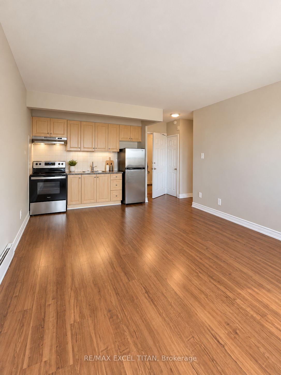 Photo 3 of Unit 339D, 468 Ottawa Street, Hamilton, Corktown — HOMEH