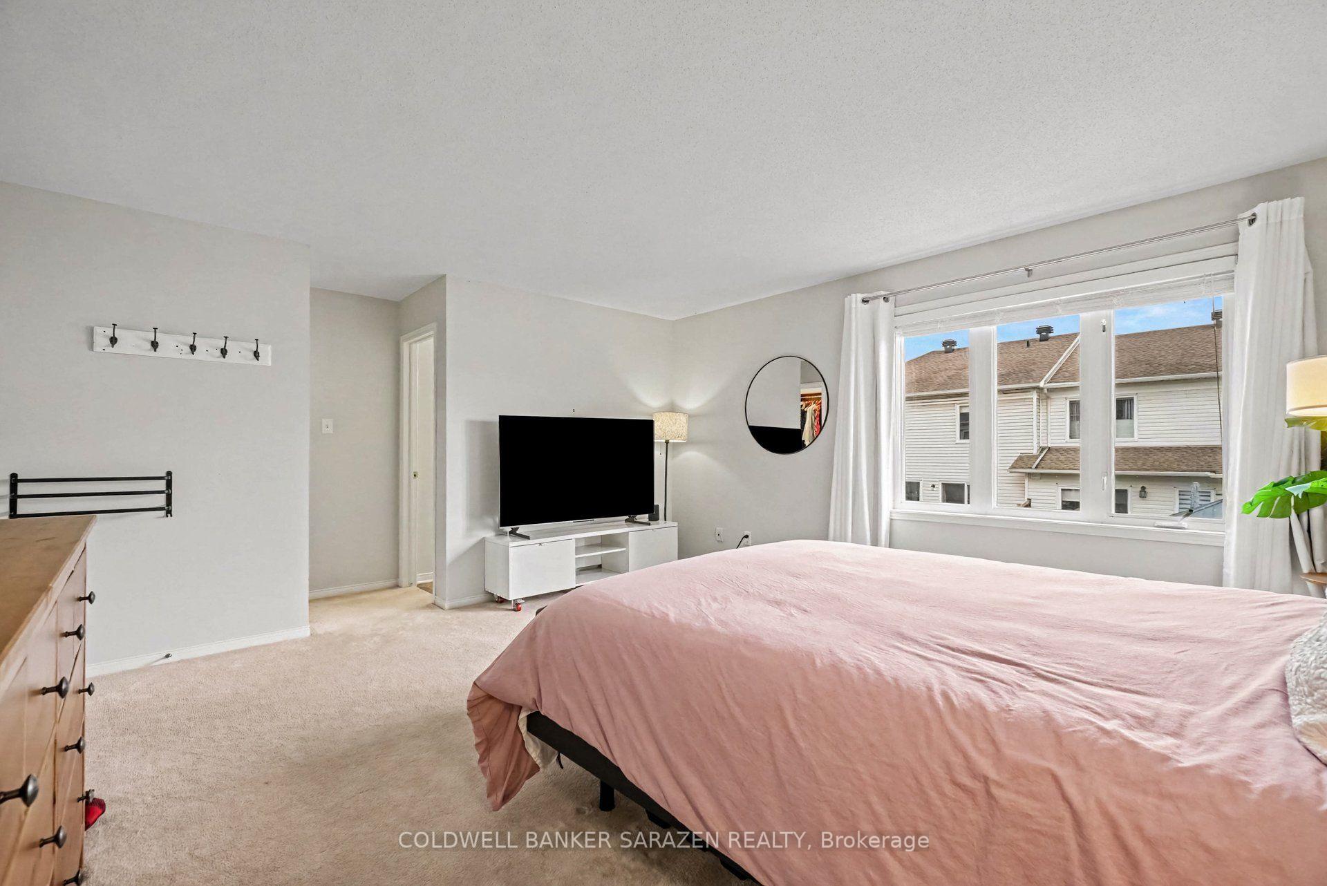 Photo 12 of 5 Barnstone Drive, Ottawa, Barrhaven East — HOMEH
