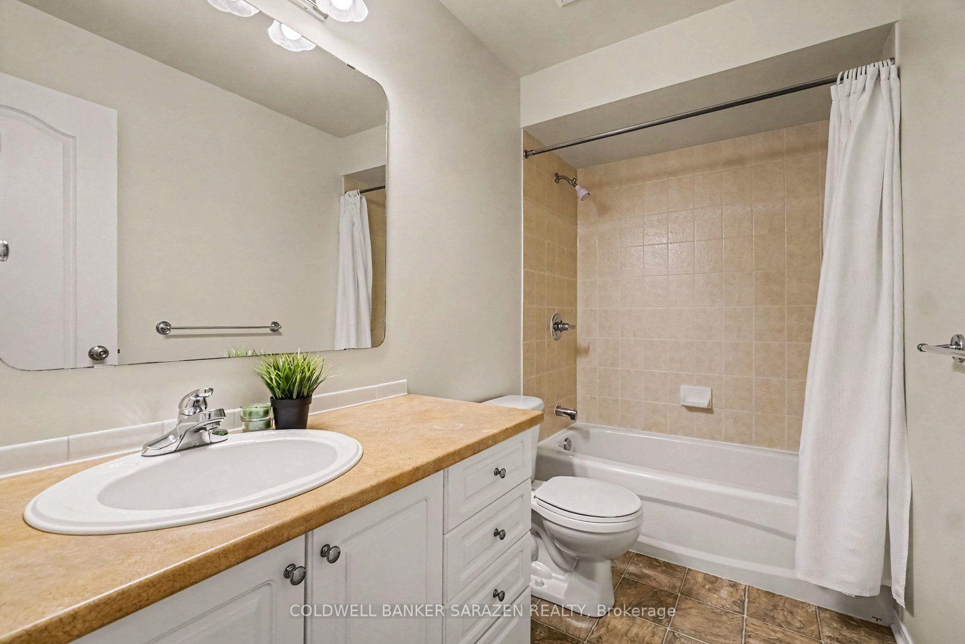Photo 13 of 5 Barnstone Drive, Ottawa, Barrhaven East — HOMEH