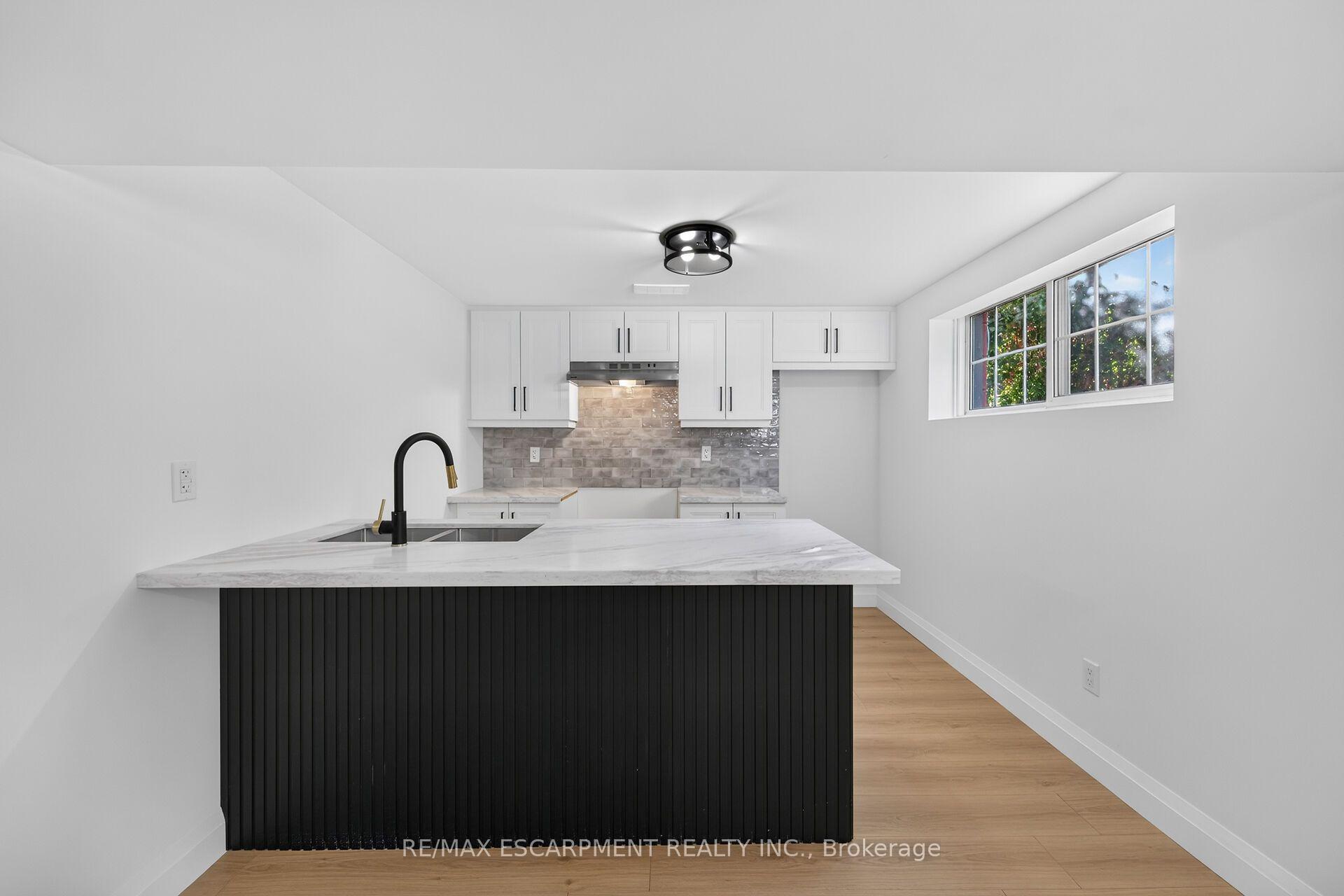 Photo 31 of 100 Marcella Crescent, Hamilton, Gershome — HOMEH
