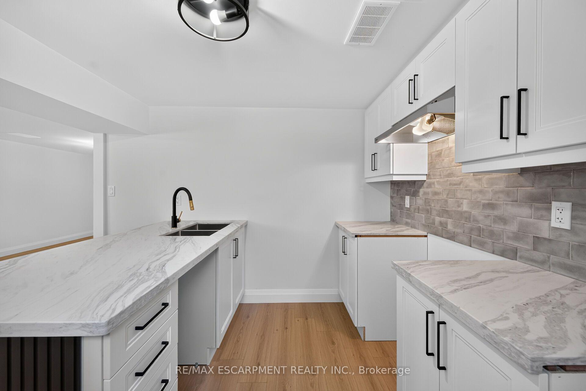 Photo 32 of 100 Marcella Crescent, Hamilton, Gershome — HOMEH