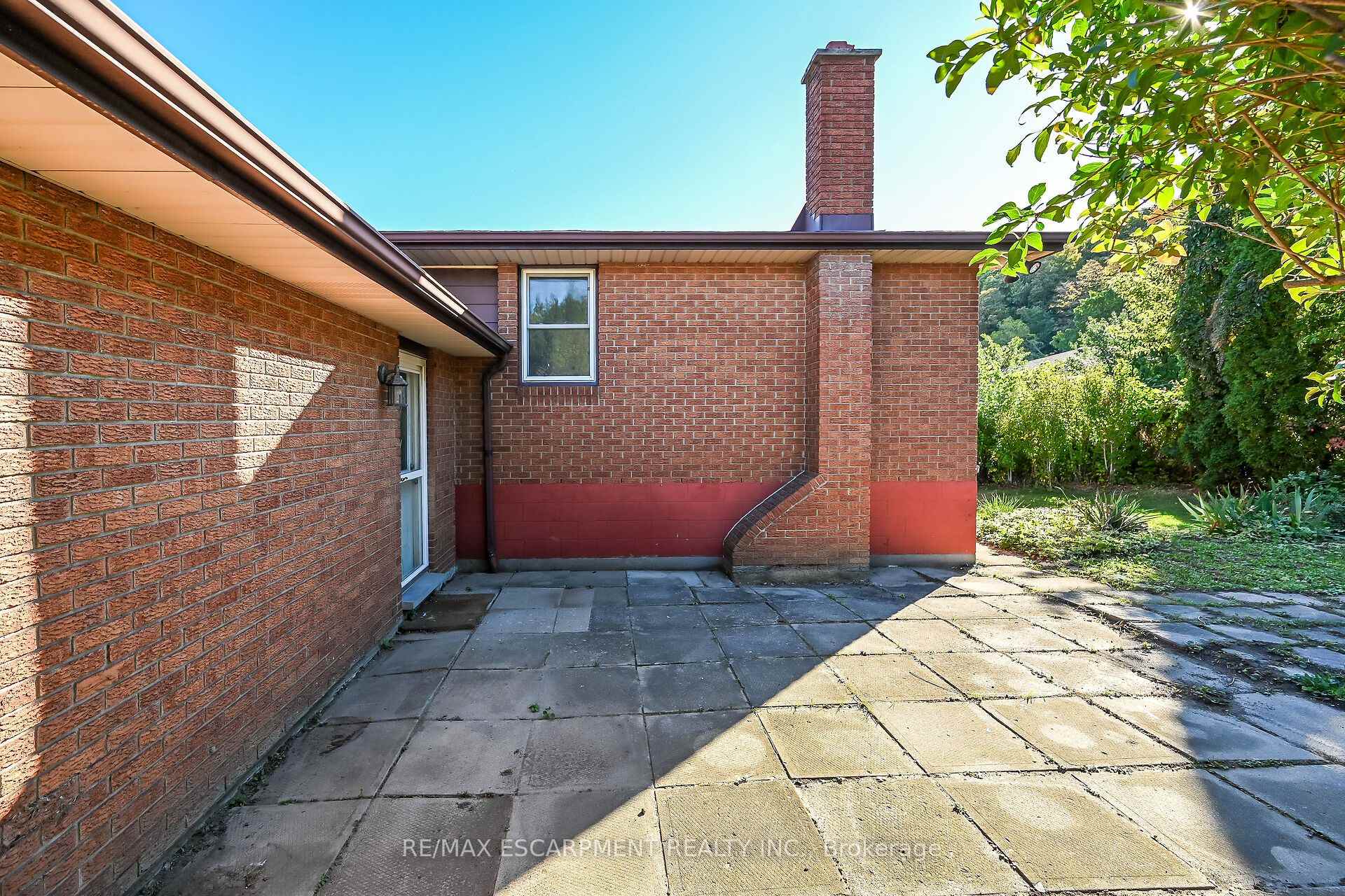 Photo 44 of 100 Marcella Crescent, Hamilton, Gershome — HOMEH