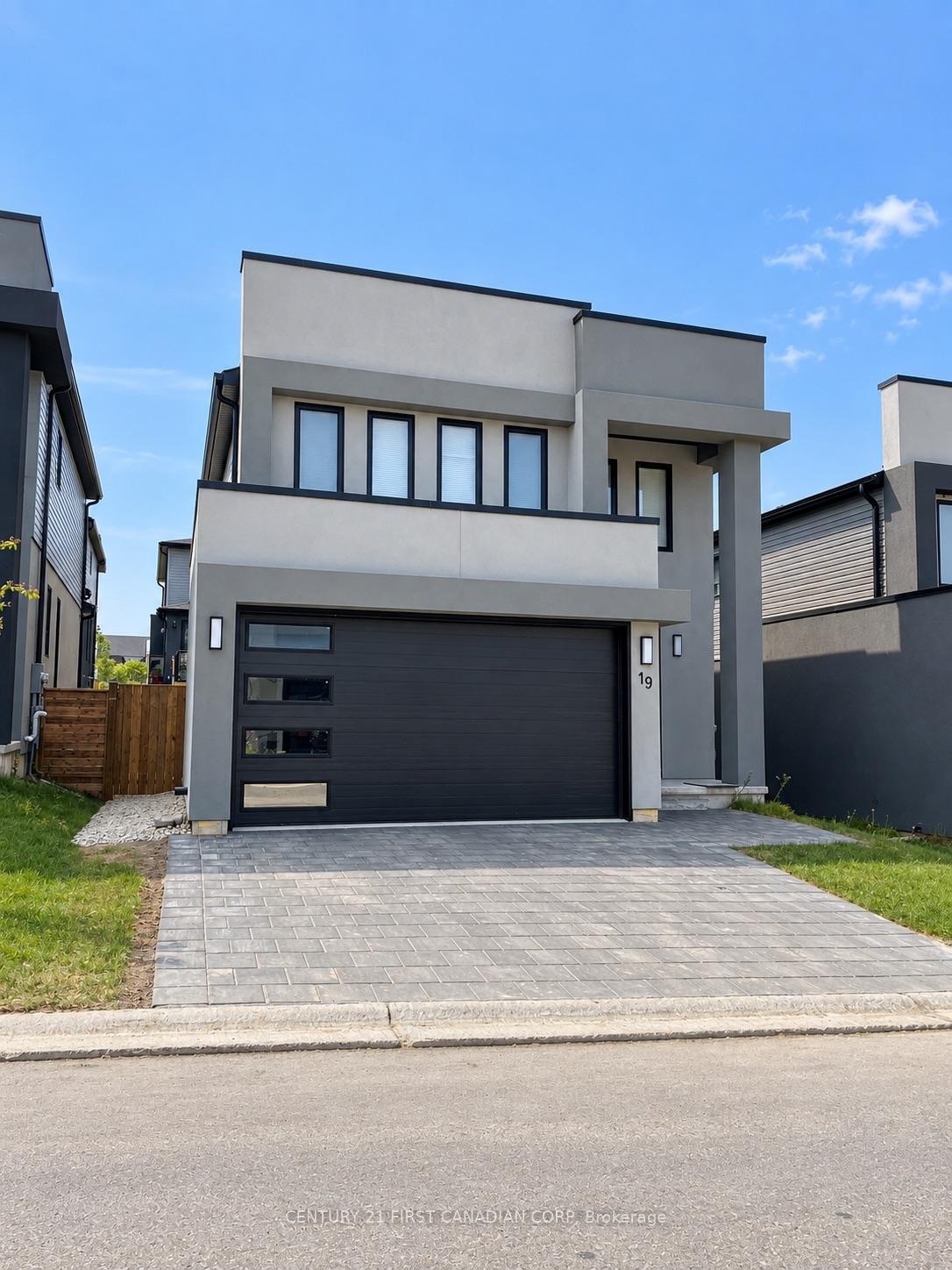 Photo 2 of Unit 19, 1820 Canvas Way, London, North B — HOMEH