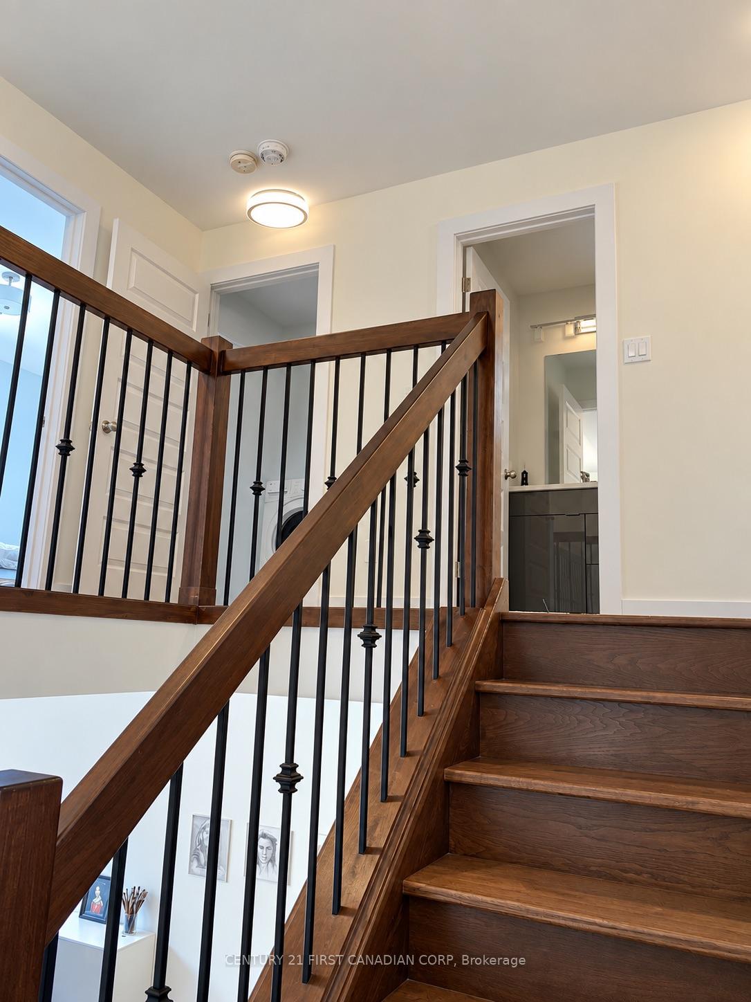 Photo 6 of Unit 19, 1820 Canvas Way, London, North B — HOMEH