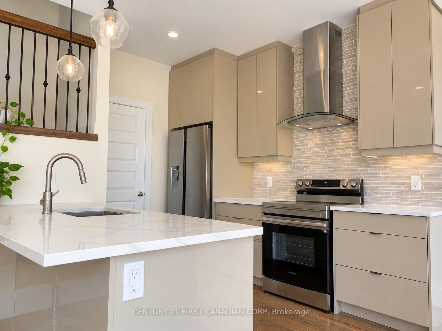 Photo 14 of Unit 19, 1820 Canvas Way, London, North B — HOMEH