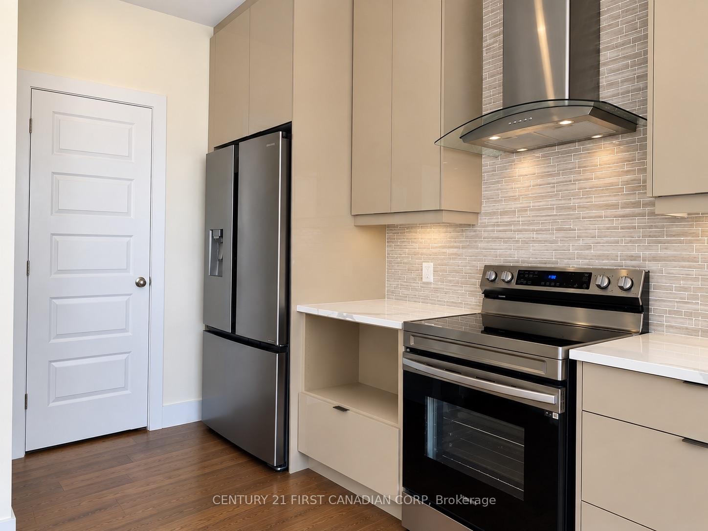 Photo 15 of Unit 19, 1820 Canvas Way, London, North B — HOMEH