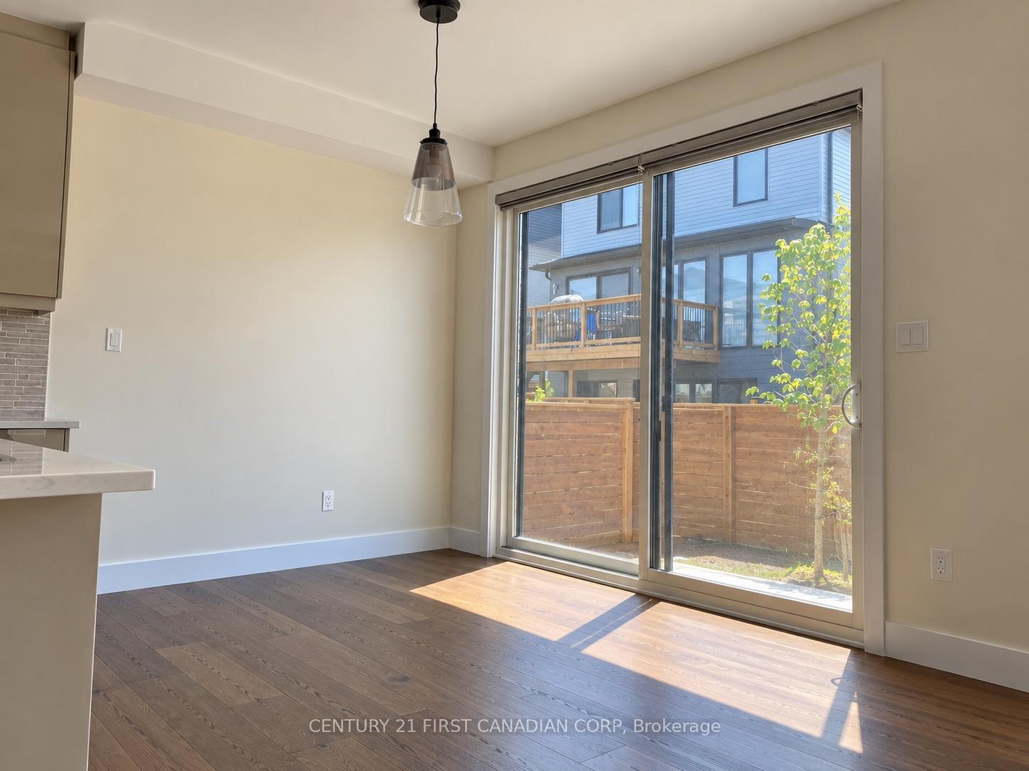 Photo 18 of Unit 19, 1820 Canvas Way, London, North B — HOMEH