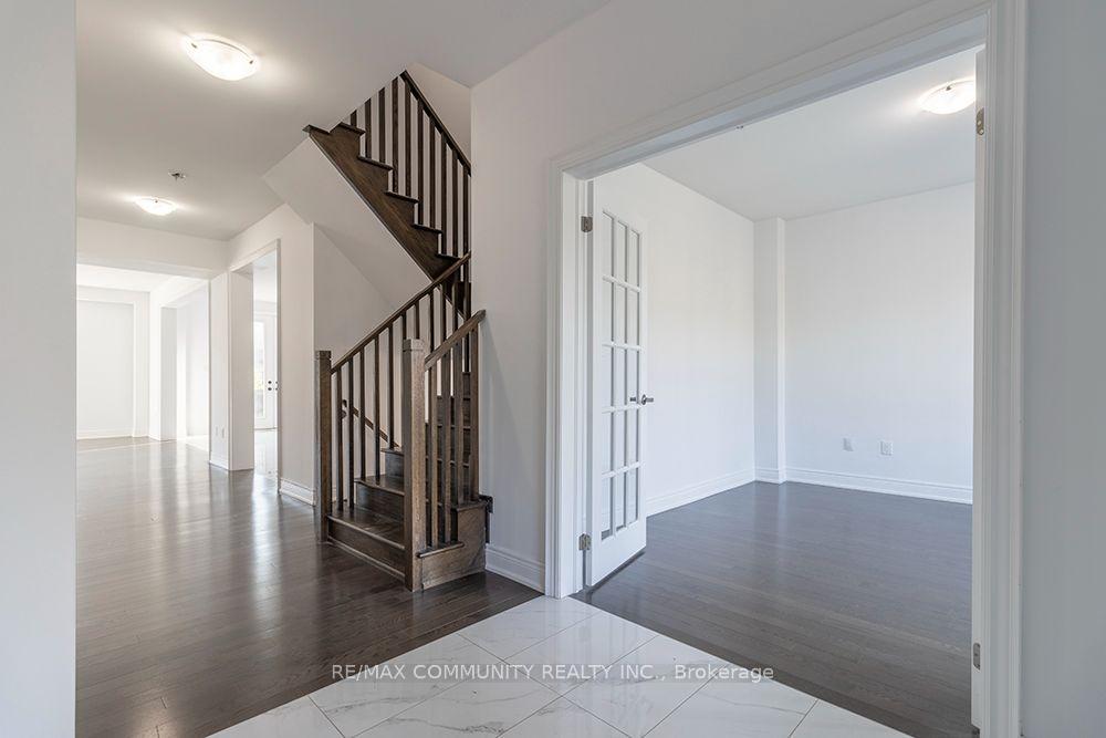 Photo 8 of 1305 Butler Street, Innisfil, Alcona — HOMEH