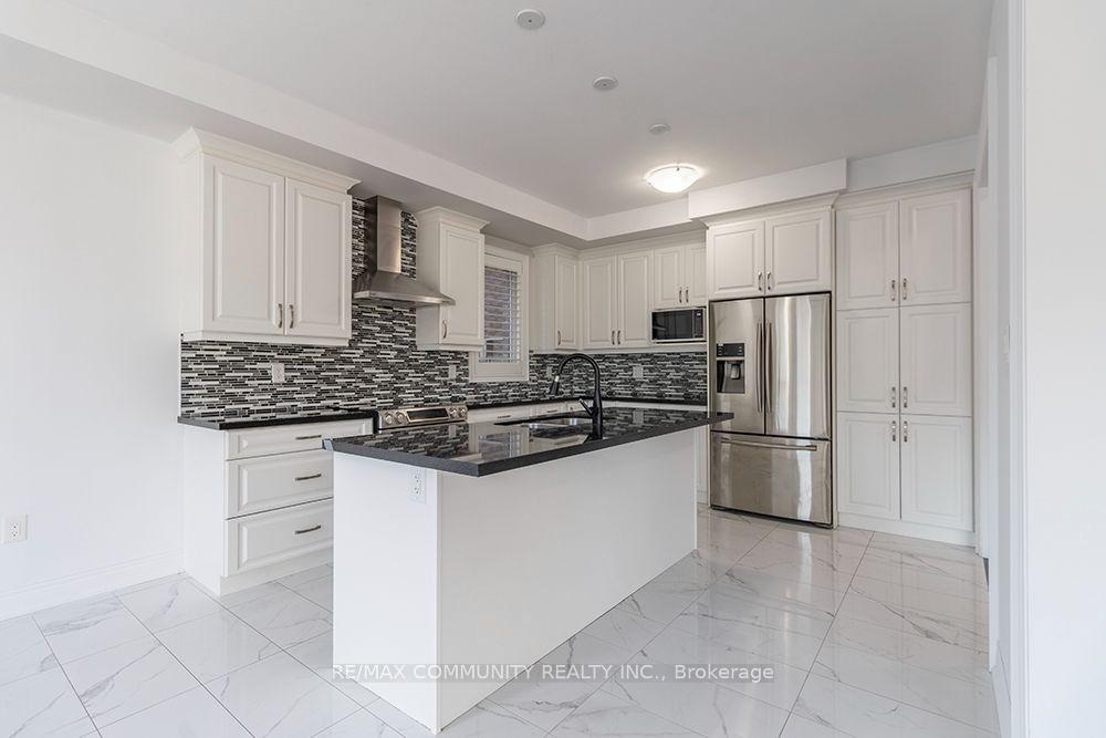 Photo 17 of 1305 Butler Street, Innisfil, Alcona — HOMEH