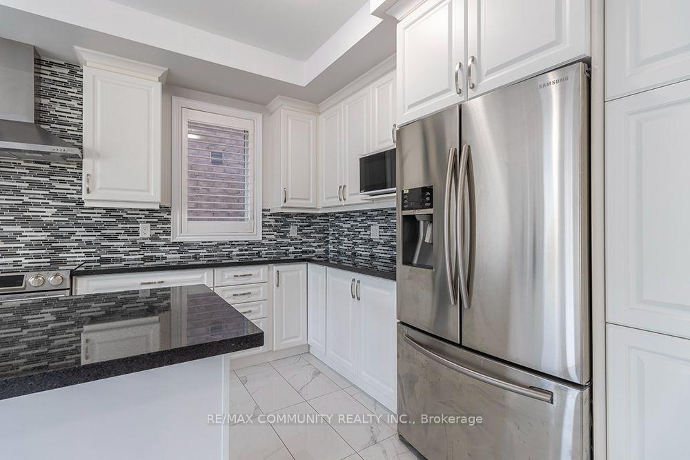 Photo 19 of 1305 Butler Street, Innisfil, Alcona — HOMEH