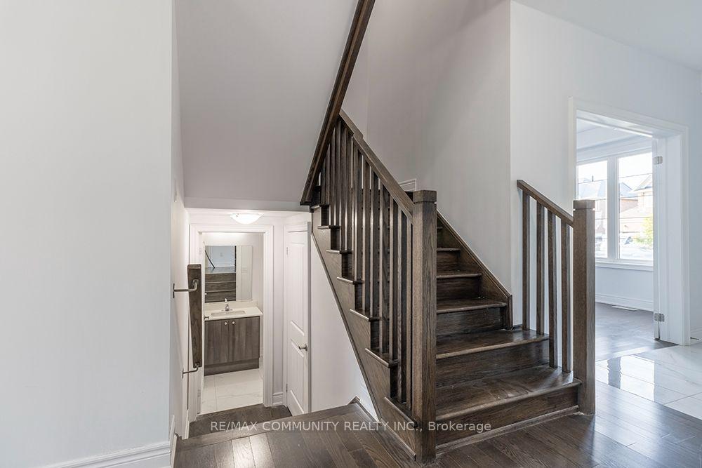 Photo 22 of 1305 Butler Street, Innisfil, Alcona — HOMEH