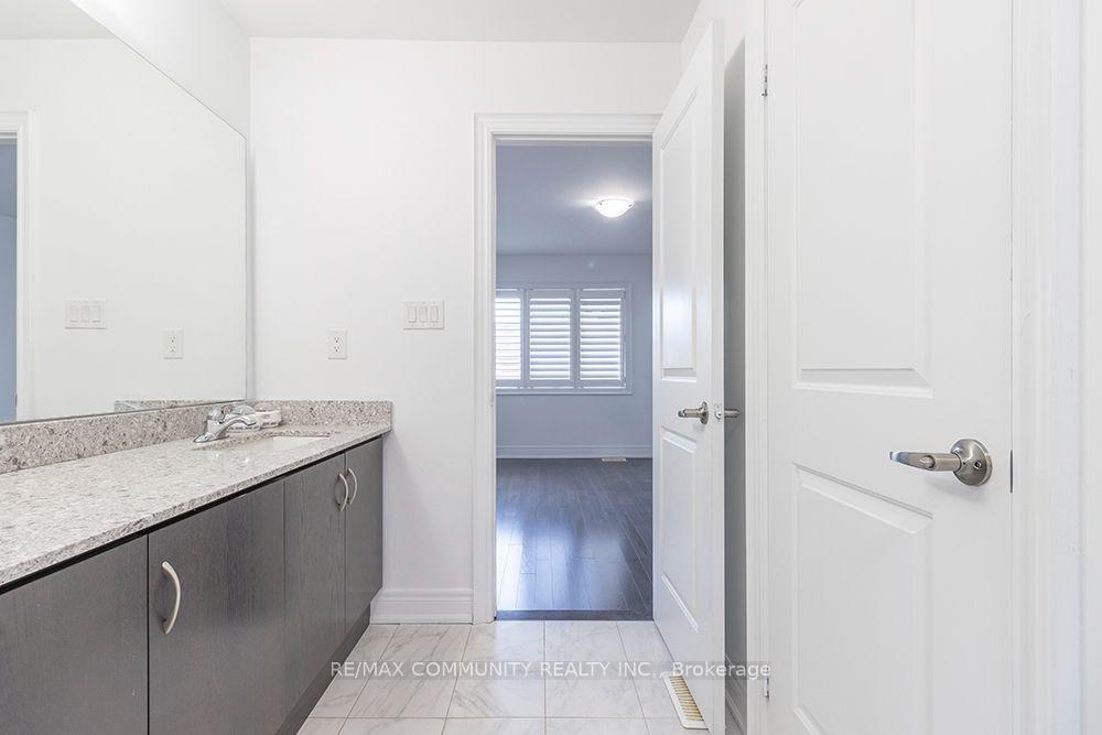 Photo 31 of 1305 Butler Street, Innisfil, Alcona — HOMEH