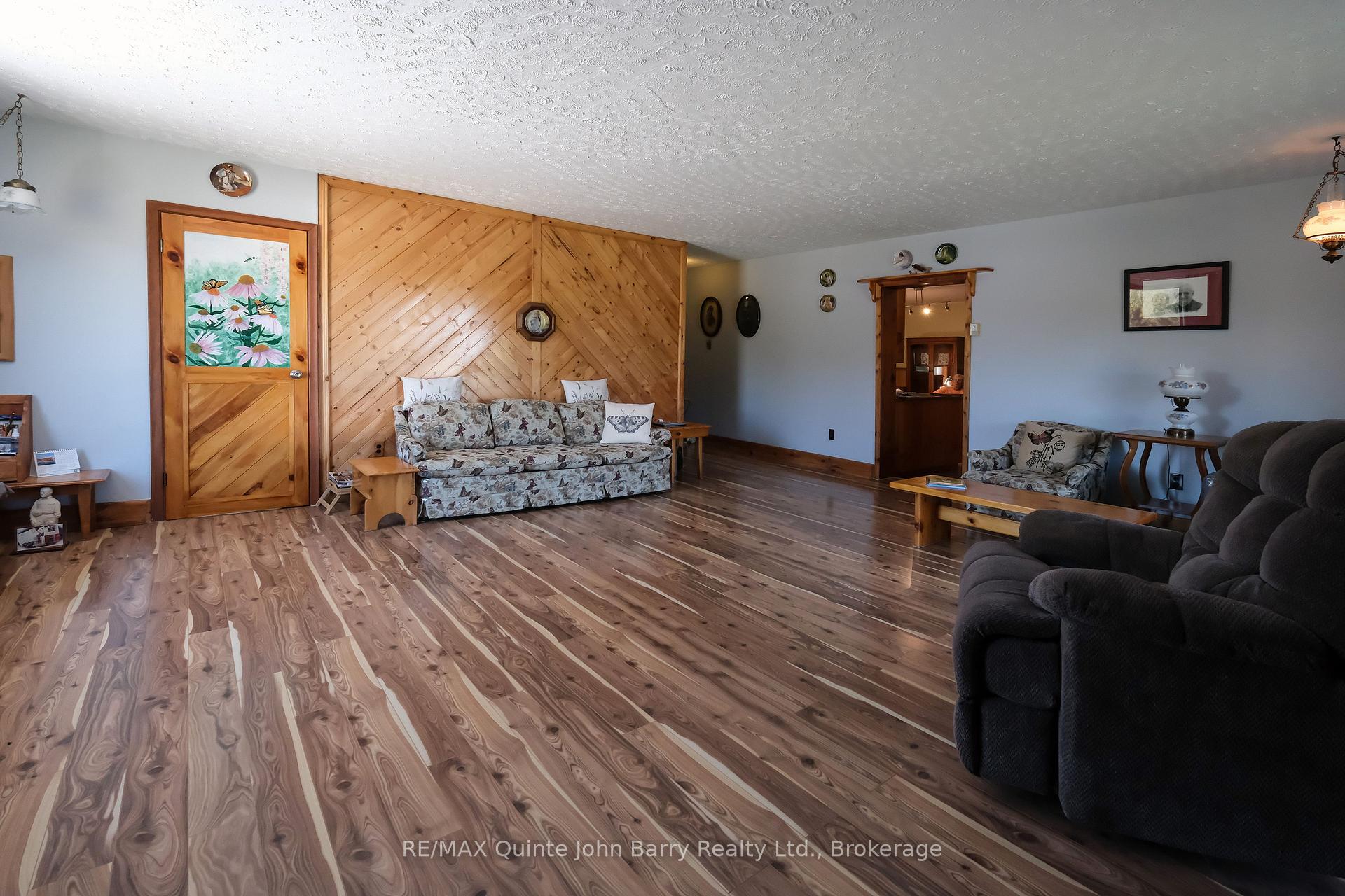 Photo 10 of 190 Downs Road, Quinte West, Murray Ward — HOMEH