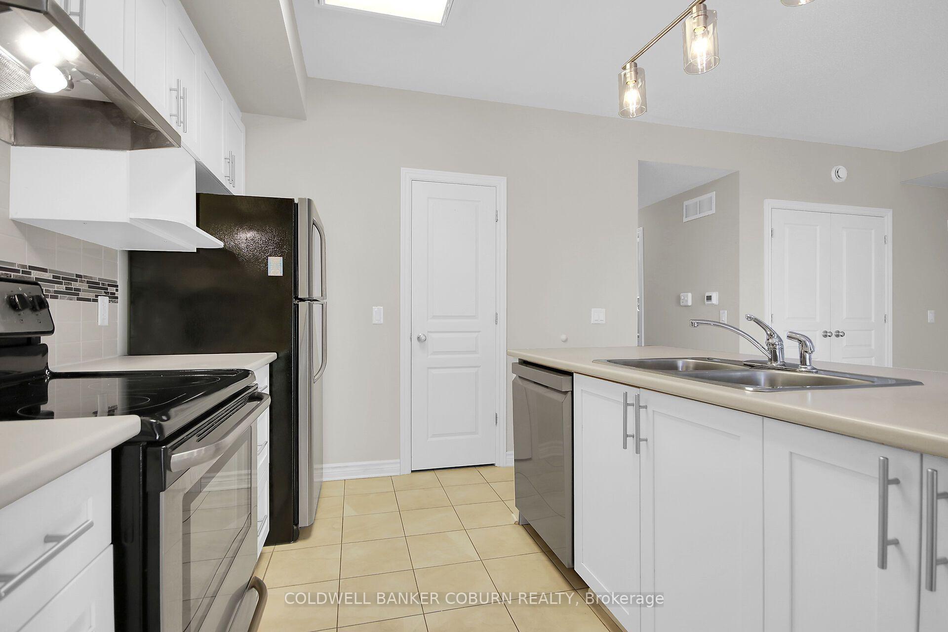 Photo 8 of Unit 6, 34 Tadley Private, Ottawa, Barrhaven - Longfields — HOMEH