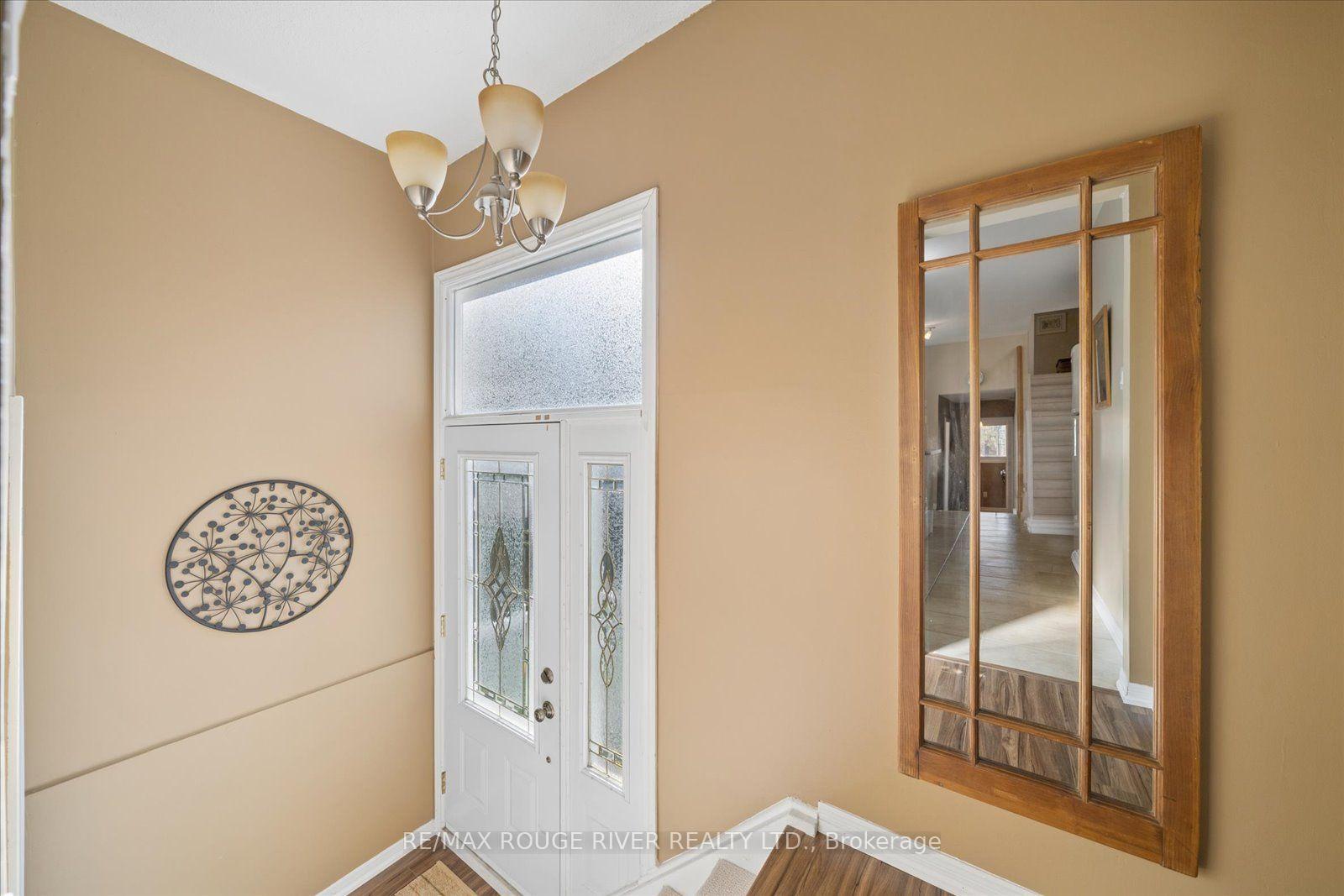 Photo 3 of 80 Millhouse Crescent, Scarborough, Rouge — HOMEH