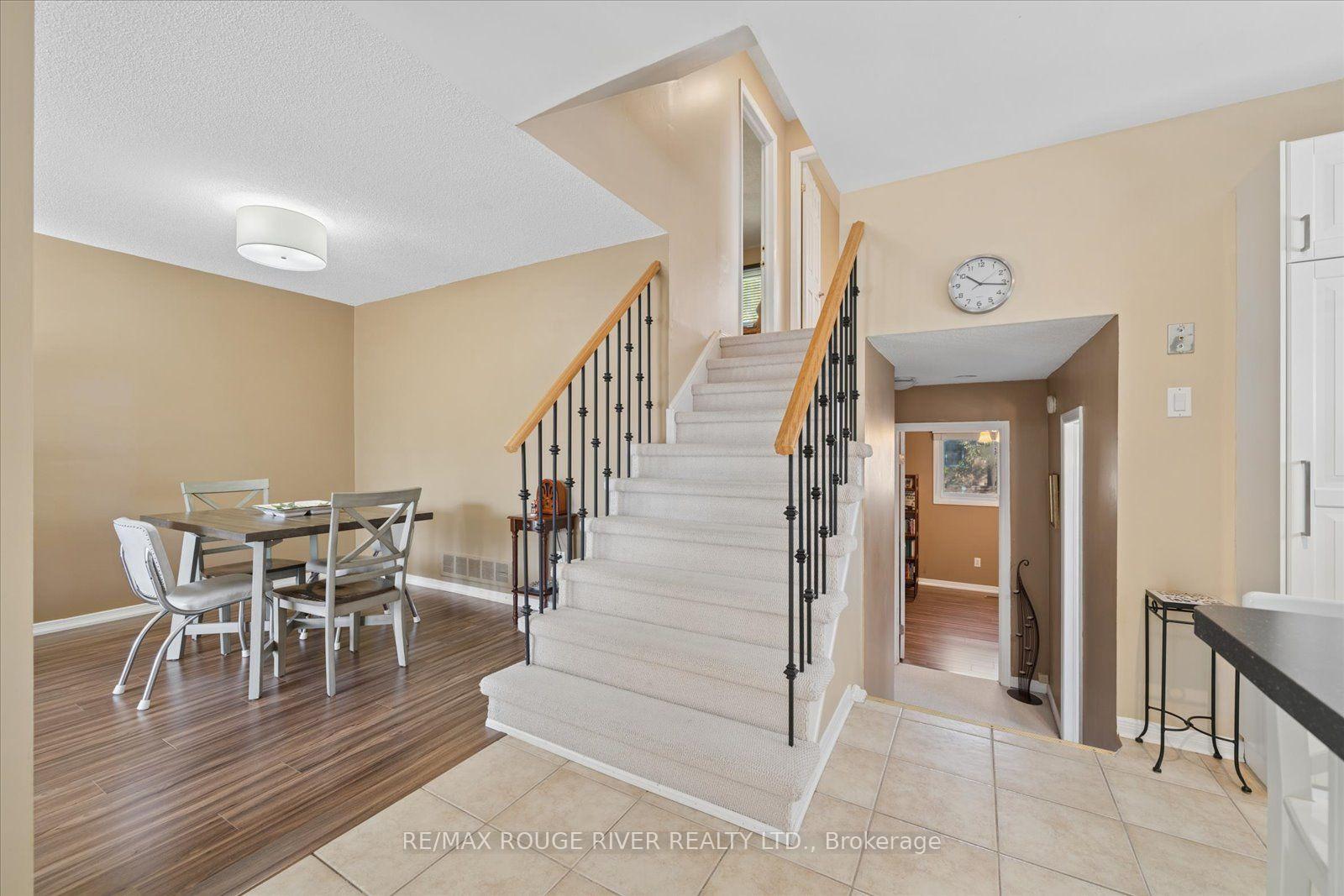 Photo 10 of 80 Millhouse Crescent, Scarborough, Rouge — HOMEH