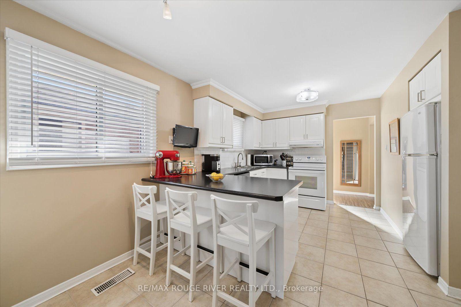 Photo 15 of 80 Millhouse Crescent, Scarborough, Rouge — HOMEH