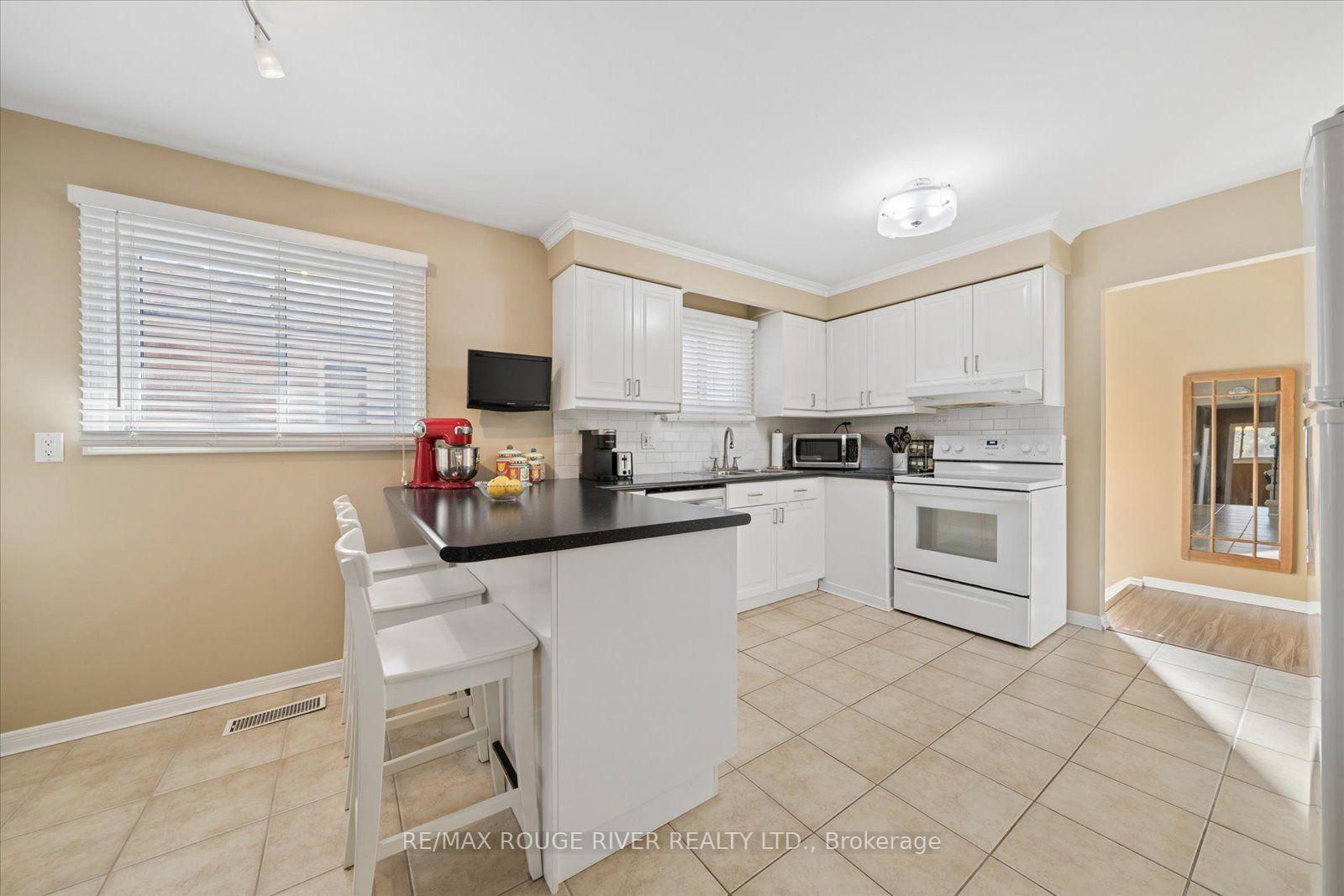 Photo 16 of 80 Millhouse Crescent, Scarborough, Rouge — HOMEH