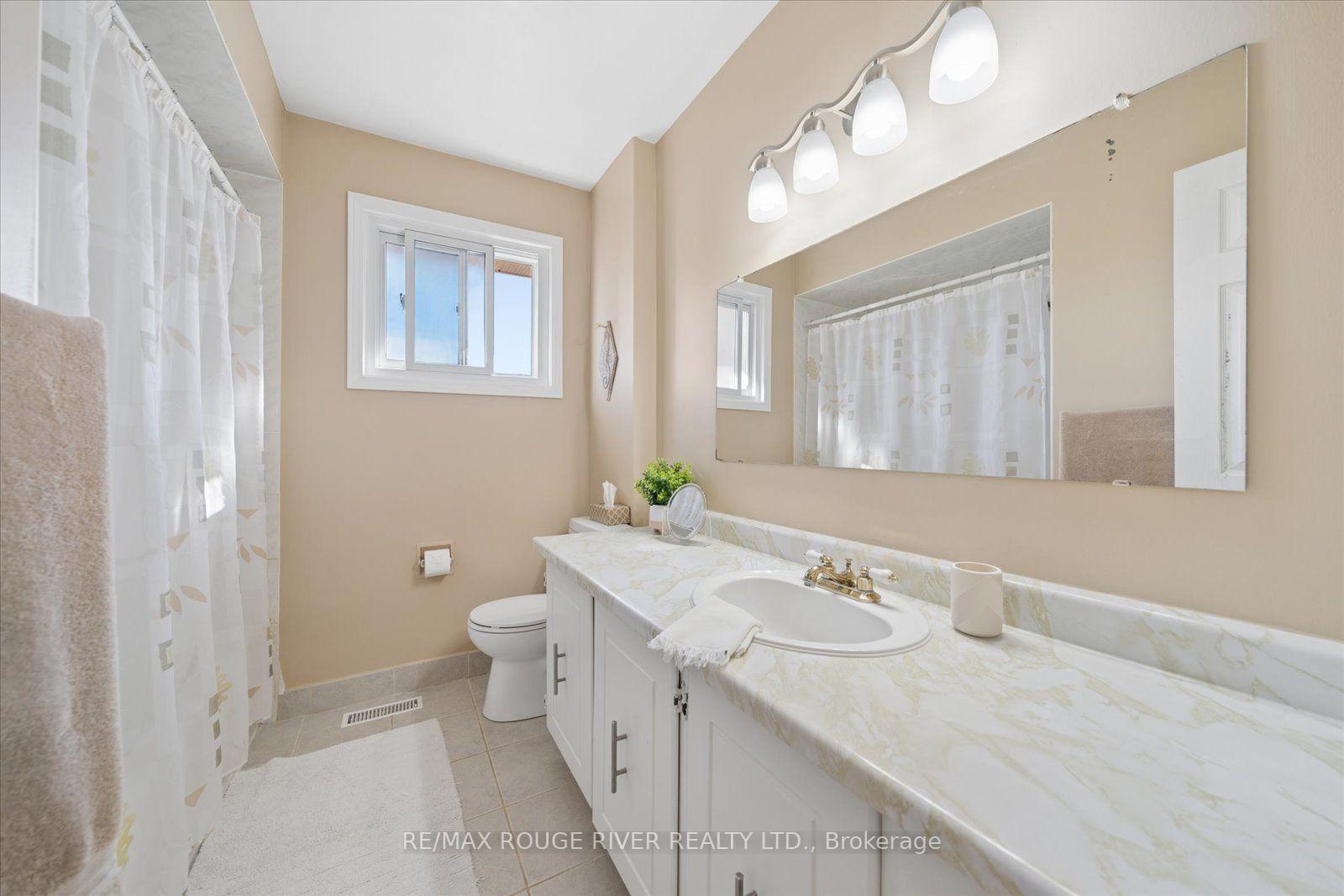 Photo 28 of 80 Millhouse Crescent, Scarborough, Rouge — HOMEH
