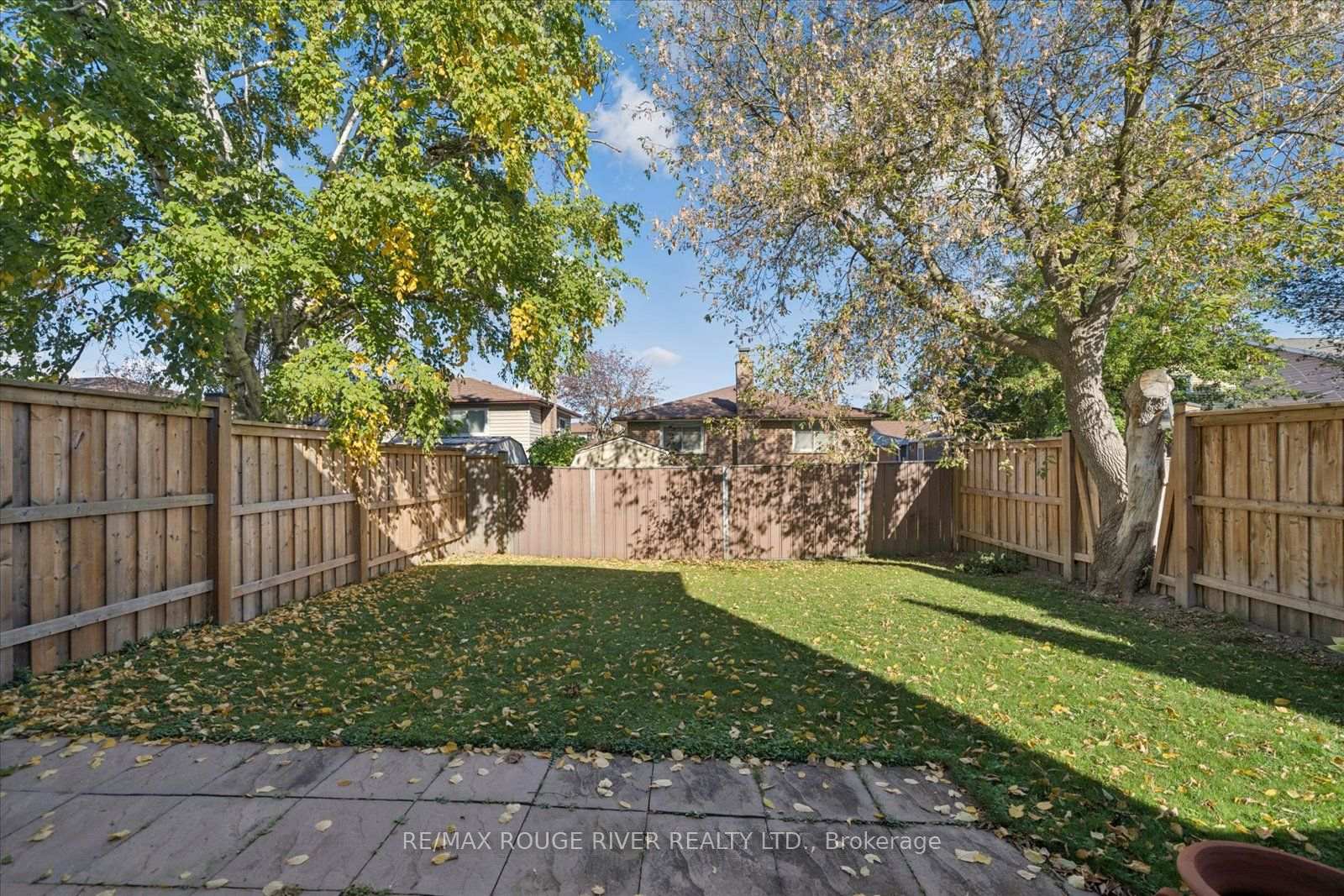 Photo 37 of 80 Millhouse Crescent, Scarborough, Rouge — HOMEH