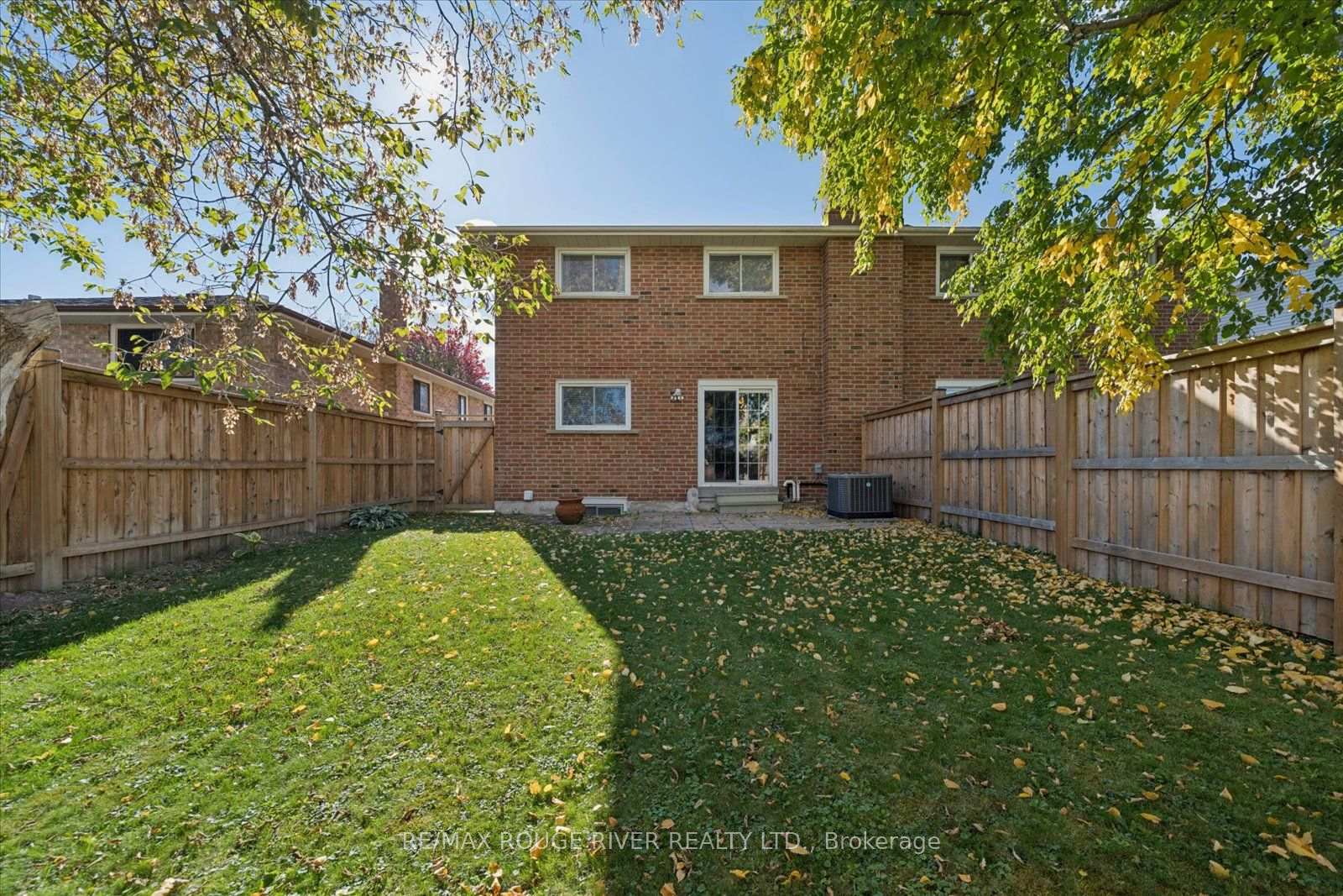 Photo 41 of 80 Millhouse Crescent, Scarborough, Rouge — HOMEH