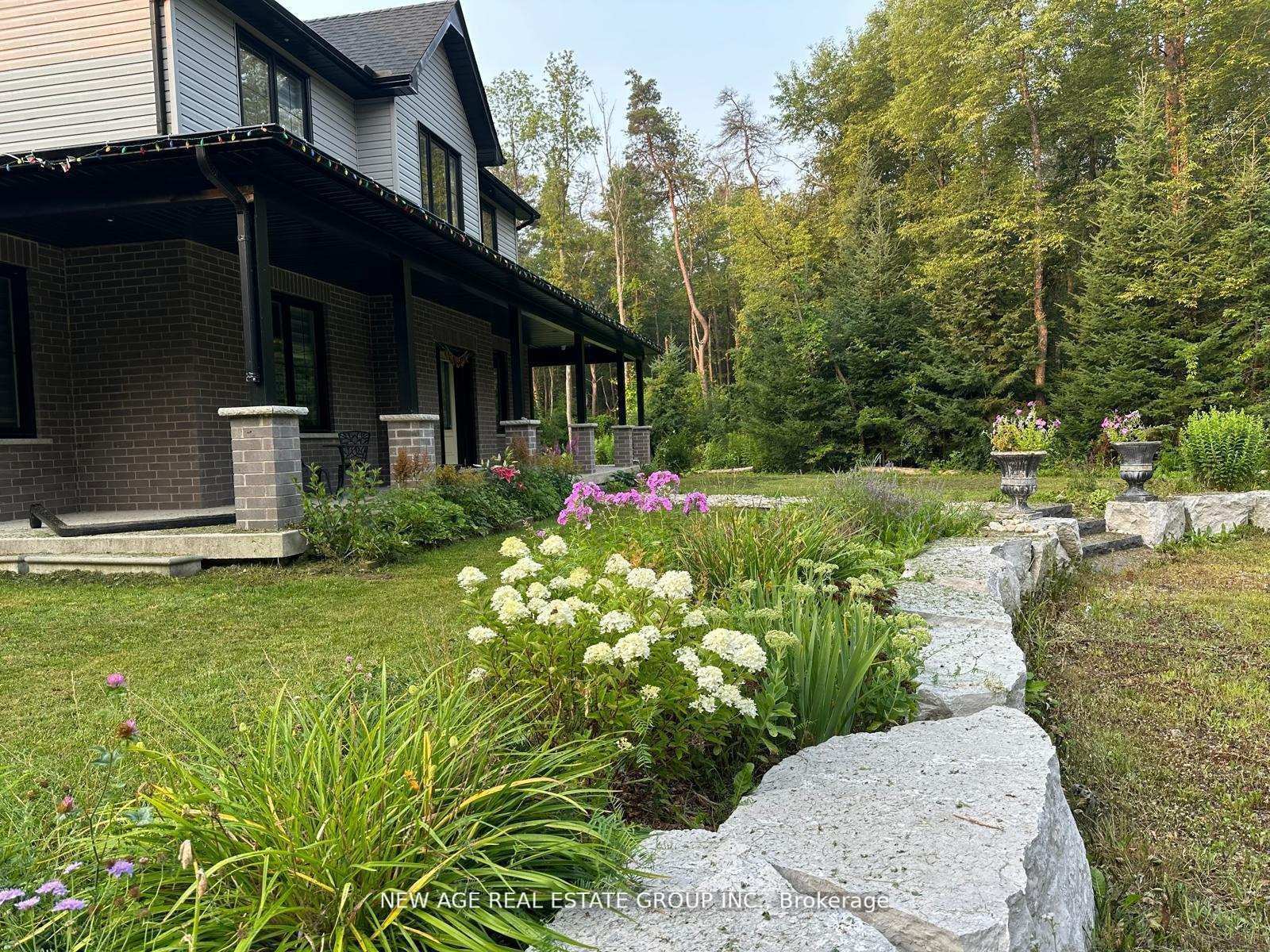 Photo 3 of 9031 Sideroad 17, Erin, Rural Erin — HOMEH