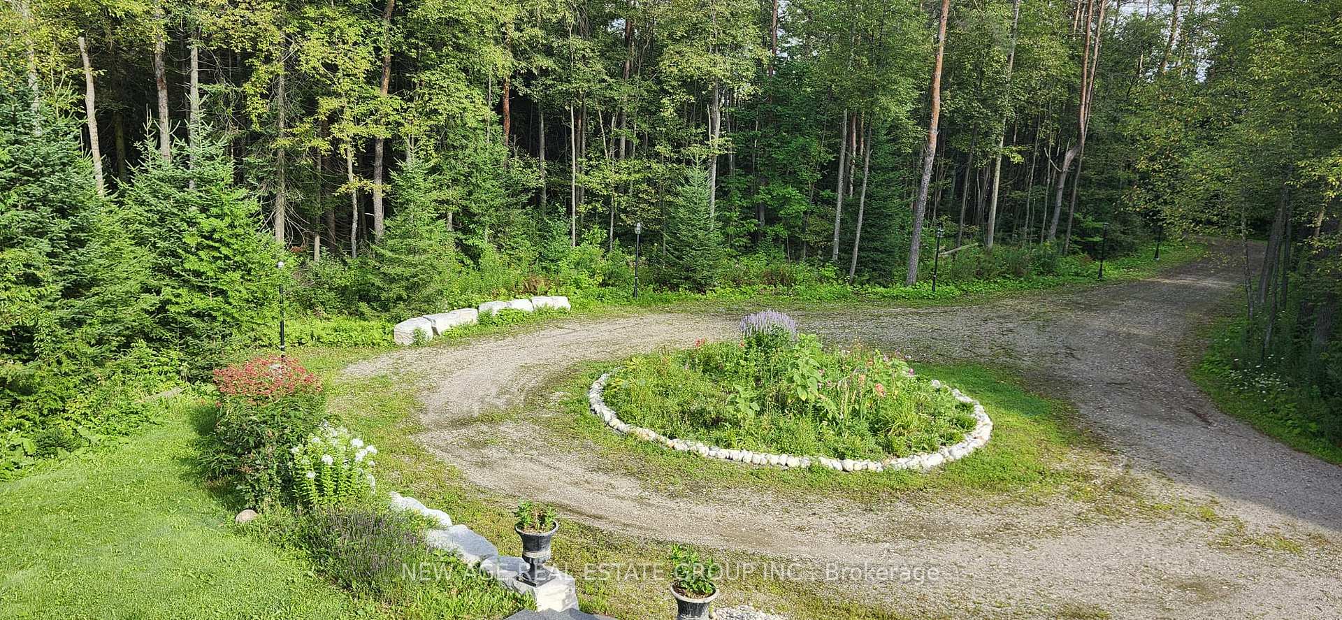 Photo 7 of 9031 Sideroad 17, Erin, Rural Erin — HOMEH