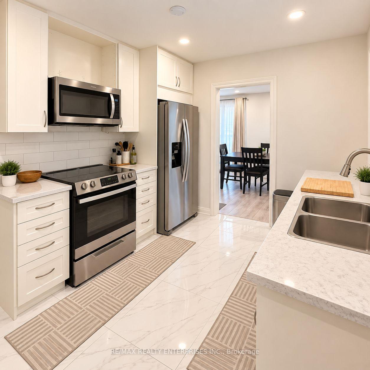 Photo 8 of 16 Warbeck Place, Etobicoke, Kingsview Village-The Westway — HOMEH