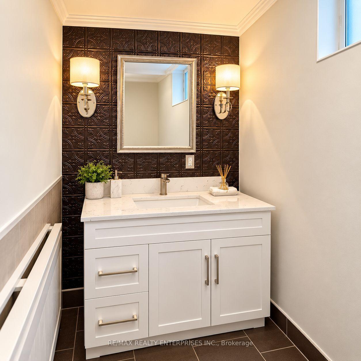Photo 18 of 16 Warbeck Place, Etobicoke, Kingsview Village-The Westway — HOMEH