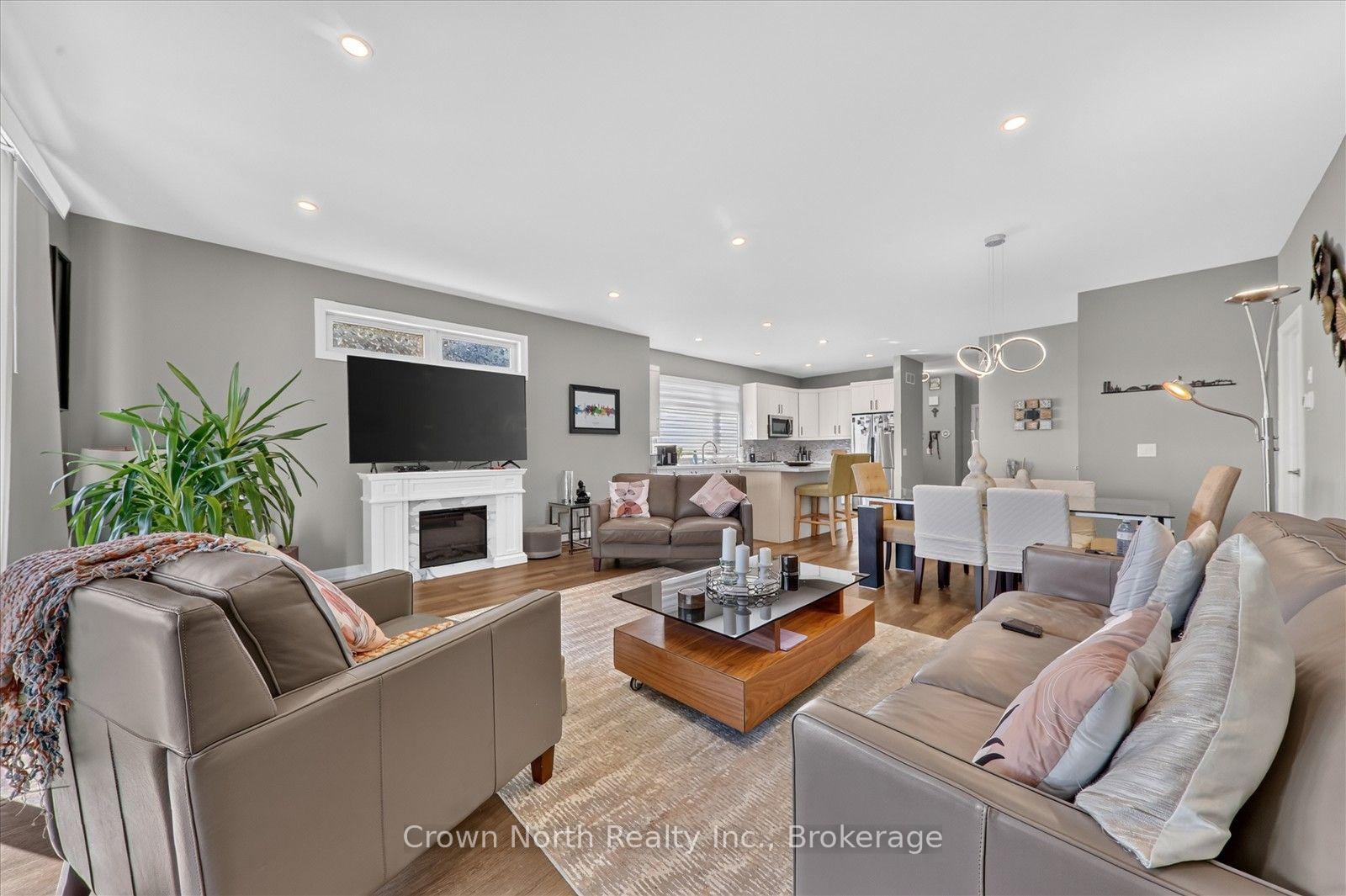 Photo 20 of Unit 35, 300 Richmond Street, Thorold, Confederation Heights — HOMEH