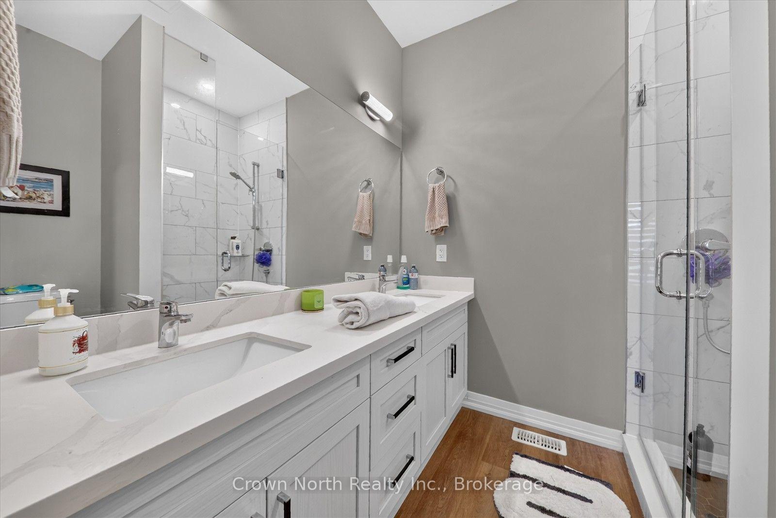 Photo 23 of Unit 35, 300 Richmond Street, Thorold, Confederation Heights — HOMEH