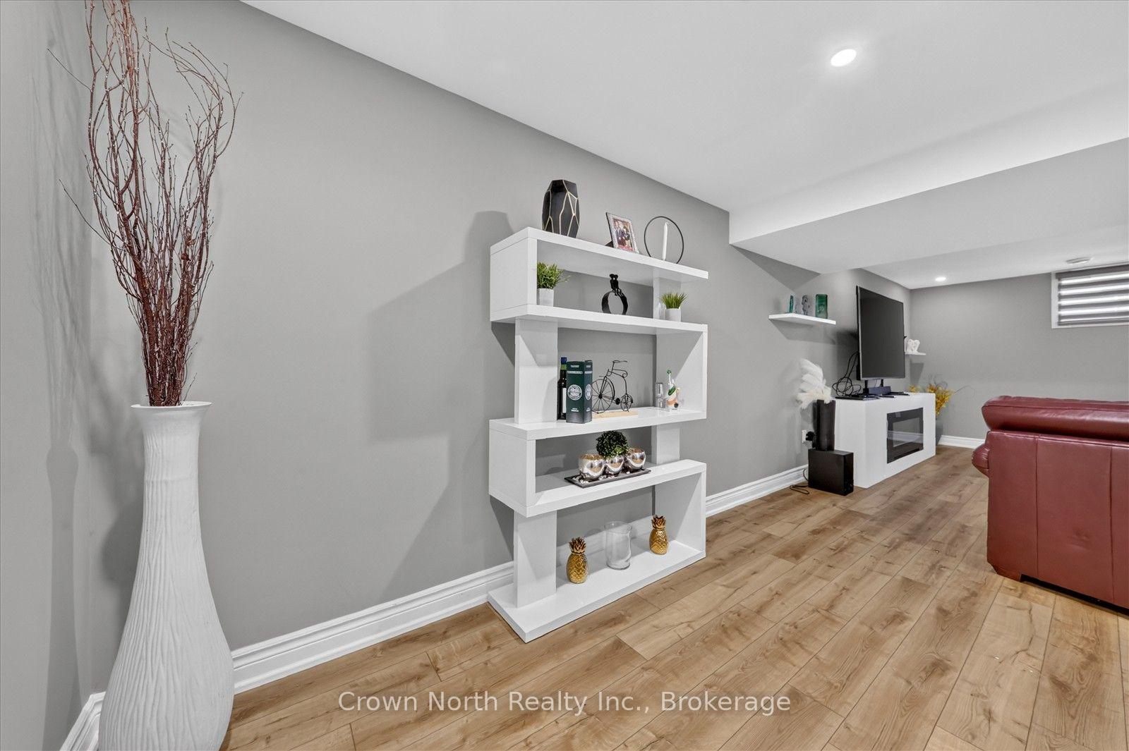 Photo 26 of Unit 35, 300 Richmond Street, Thorold, Confederation Heights — HOMEH