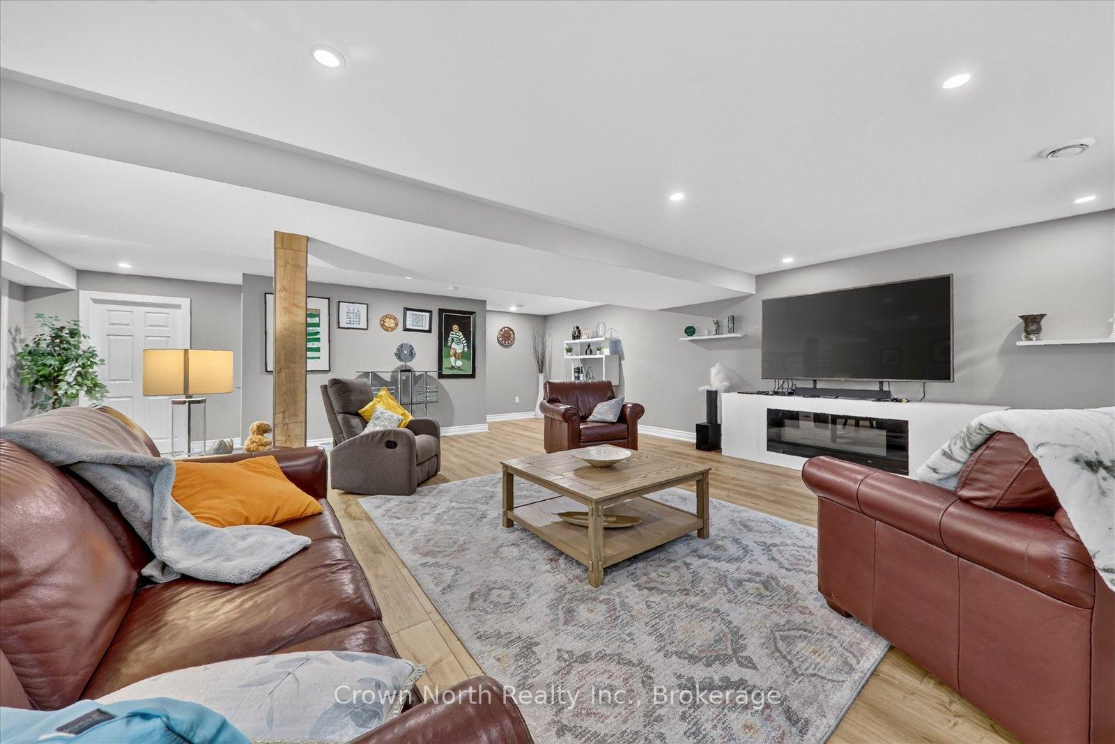 Photo 30 of Unit 35, 300 Richmond Street, Thorold, Confederation Heights — HOMEH