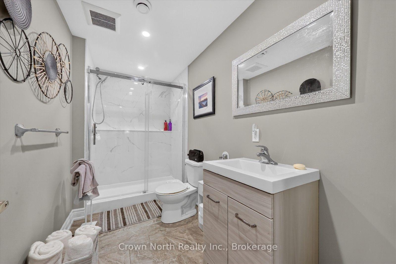 Photo 35 of Unit 35, 300 Richmond Street, Thorold, Confederation Heights — HOMEH
