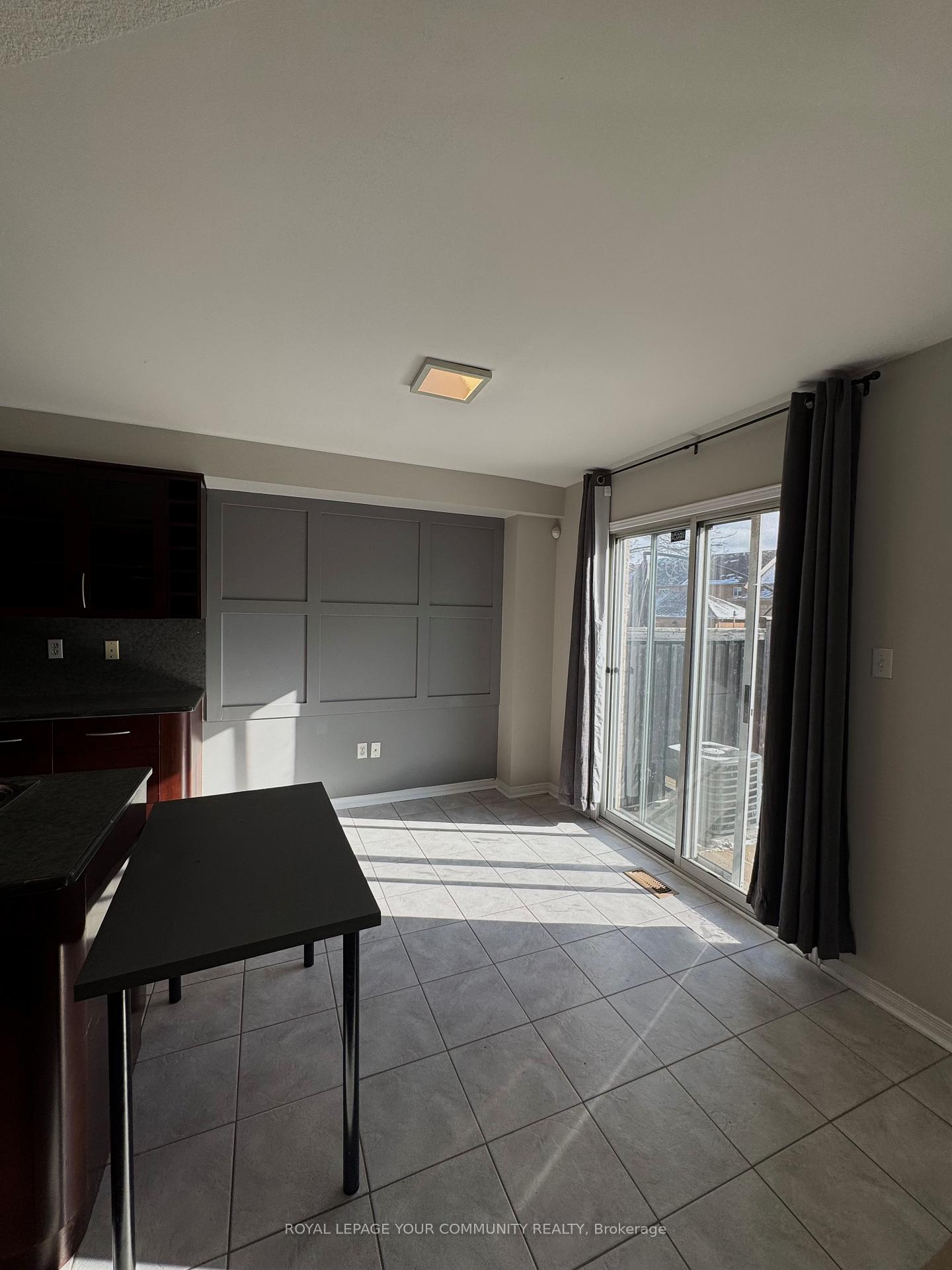 Photo 9 of 89 Sonoma Boulevard, Vaughan, Sonoma Heights — HOMEH