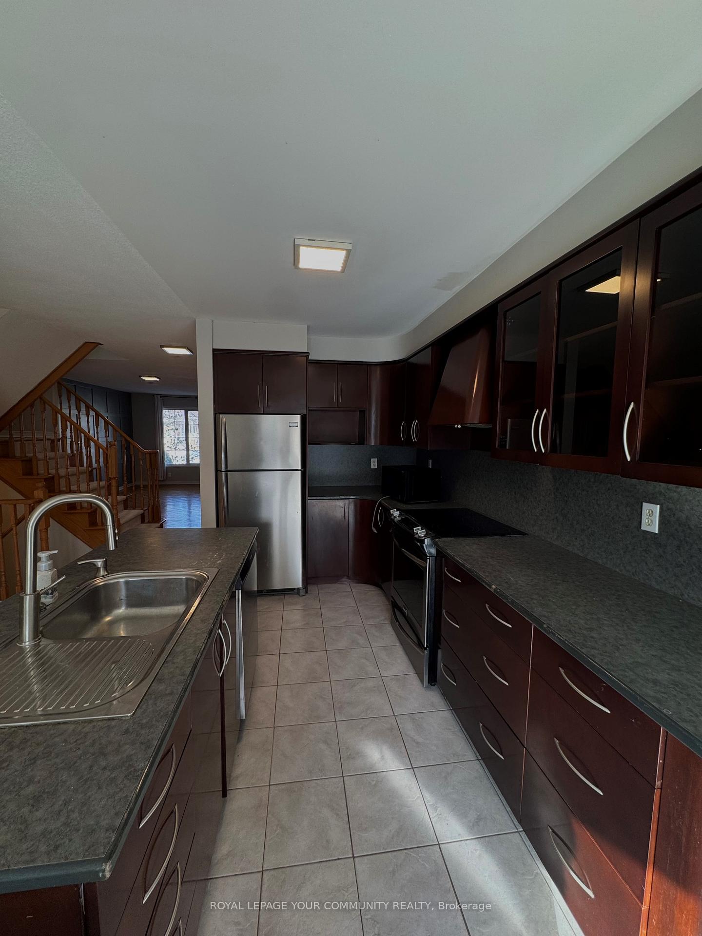 Photo 11 of 89 Sonoma Boulevard, Vaughan, Sonoma Heights — HOMEH