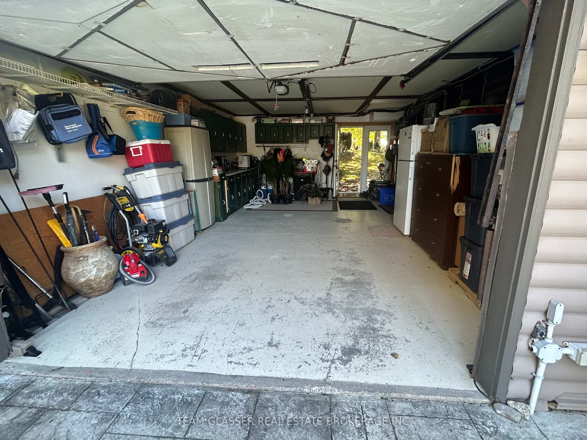 Photo 14 of 8421 Defore Drive, Lambton Shores, Port Franks — HOMEH