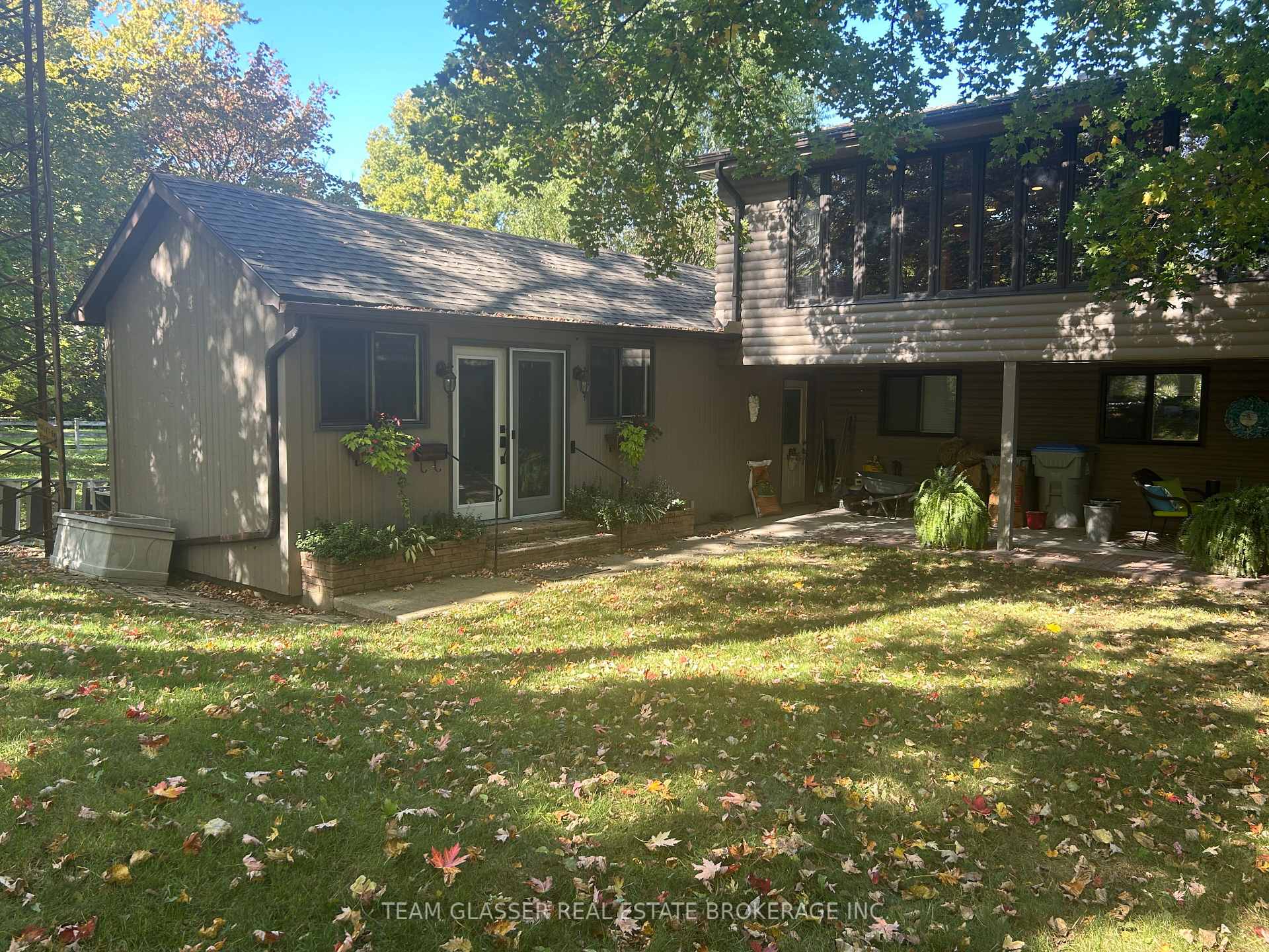 Photo 52 of 8421 Defore Drive, Lambton Shores, Port Franks — HOMEH