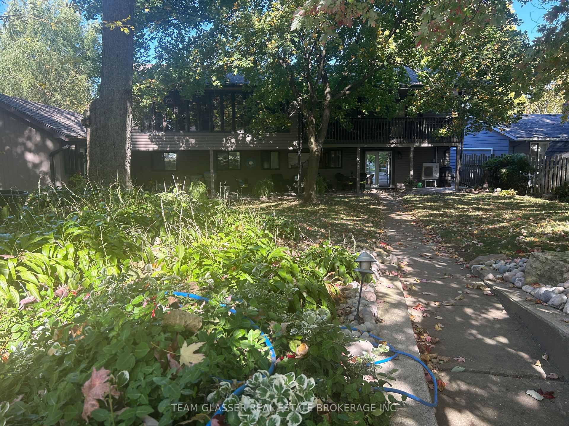 Photo 25 of 8421 Defore Drive, Lambton Shores, Port Franks — HOMEH