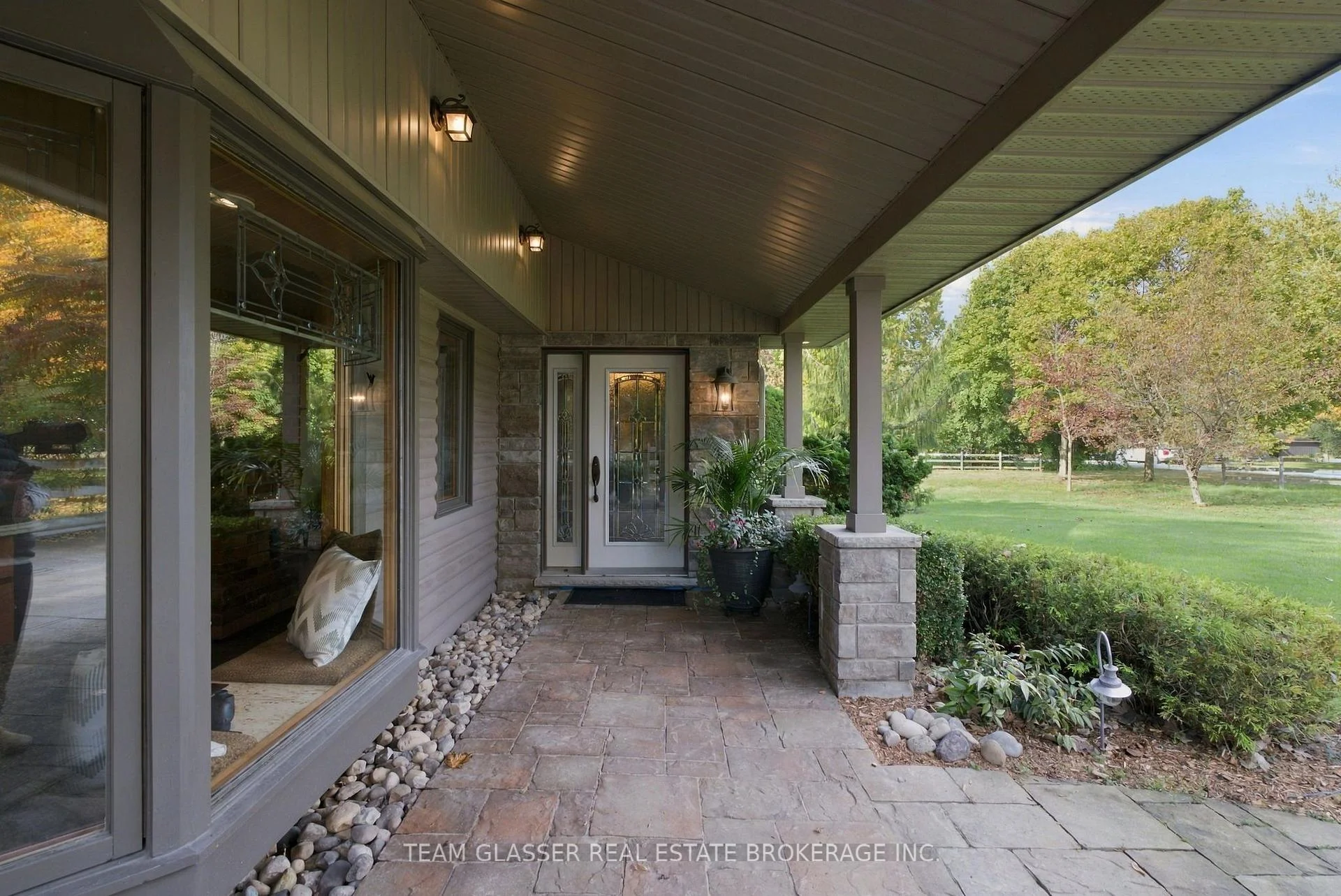 Photo 37 of 8421 Defore Drive, Lambton Shores, Port Franks — HOMEH