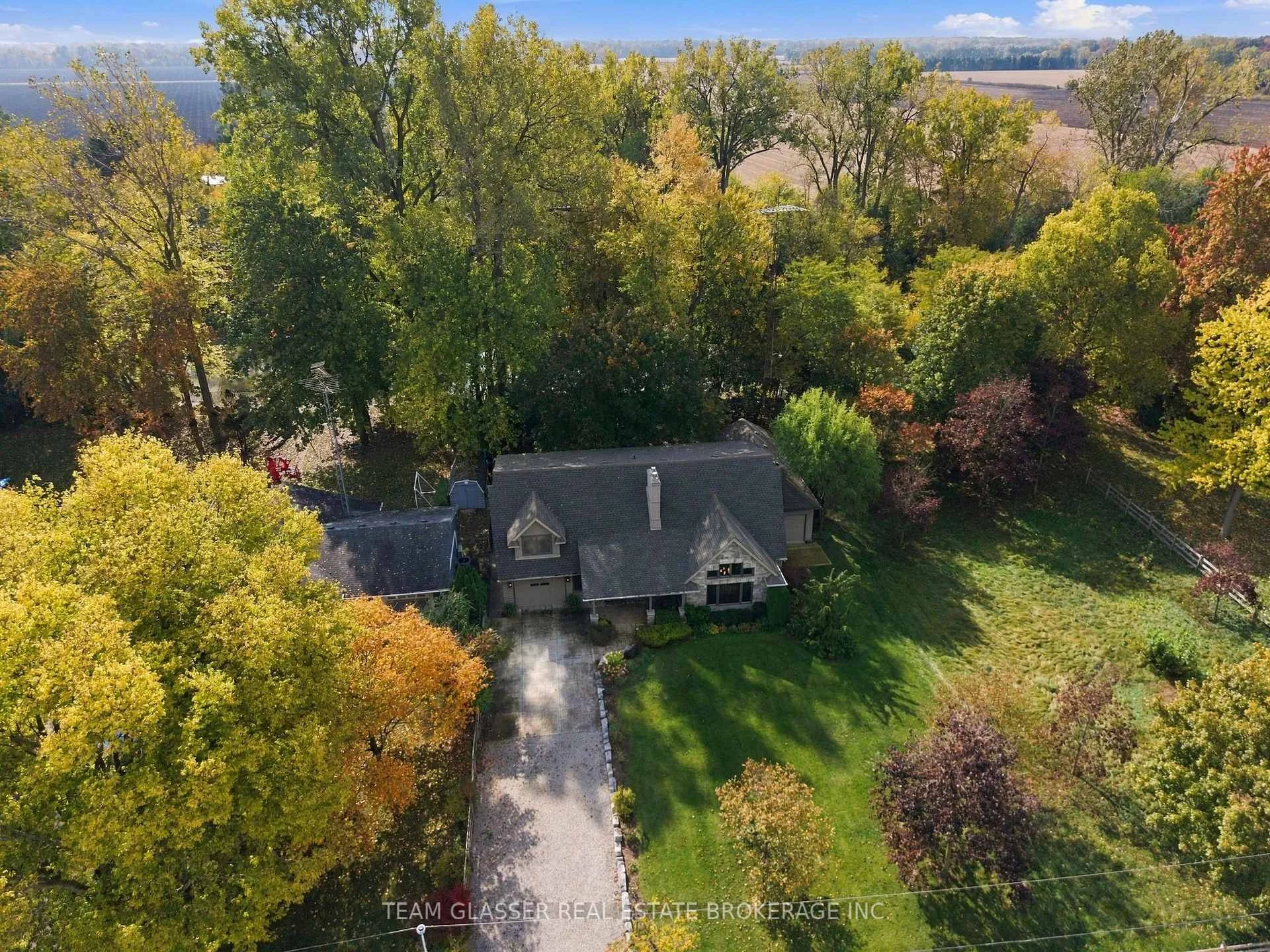 Photo 69 of 8421 Defore Drive, Lambton Shores, Port Franks — HOMEH