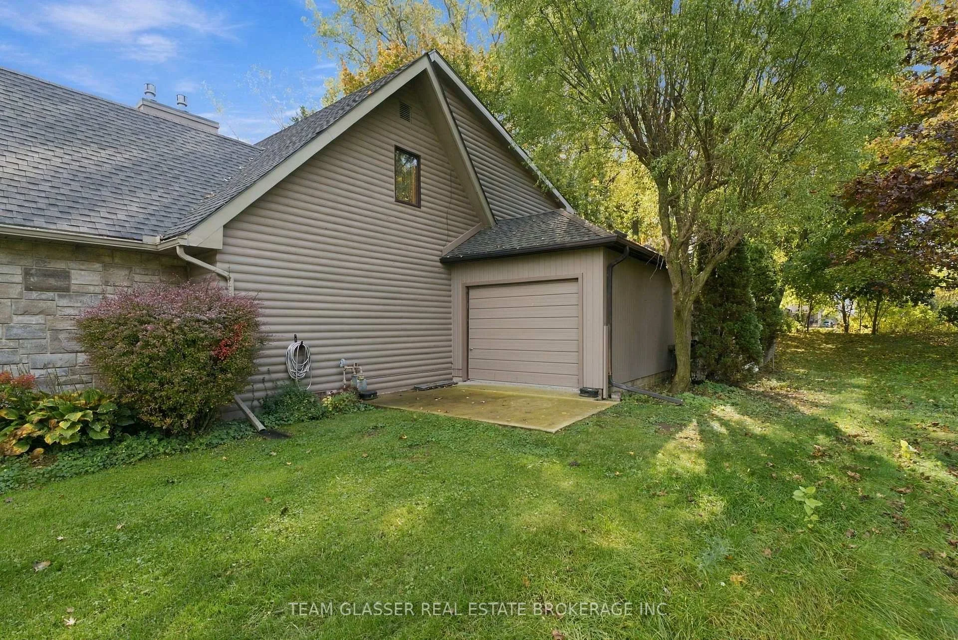 Photo 74 of 8421 Defore Drive, Lambton Shores, Port Franks — HOMEH