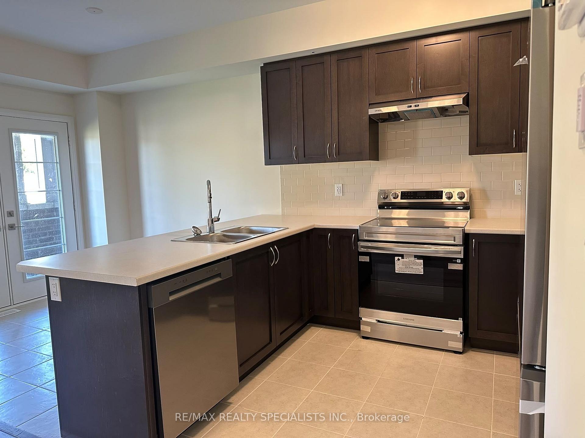 Photo 8 of Unit 90, 660 Colborne Street, Brant, Brantford Twp — HOMEH