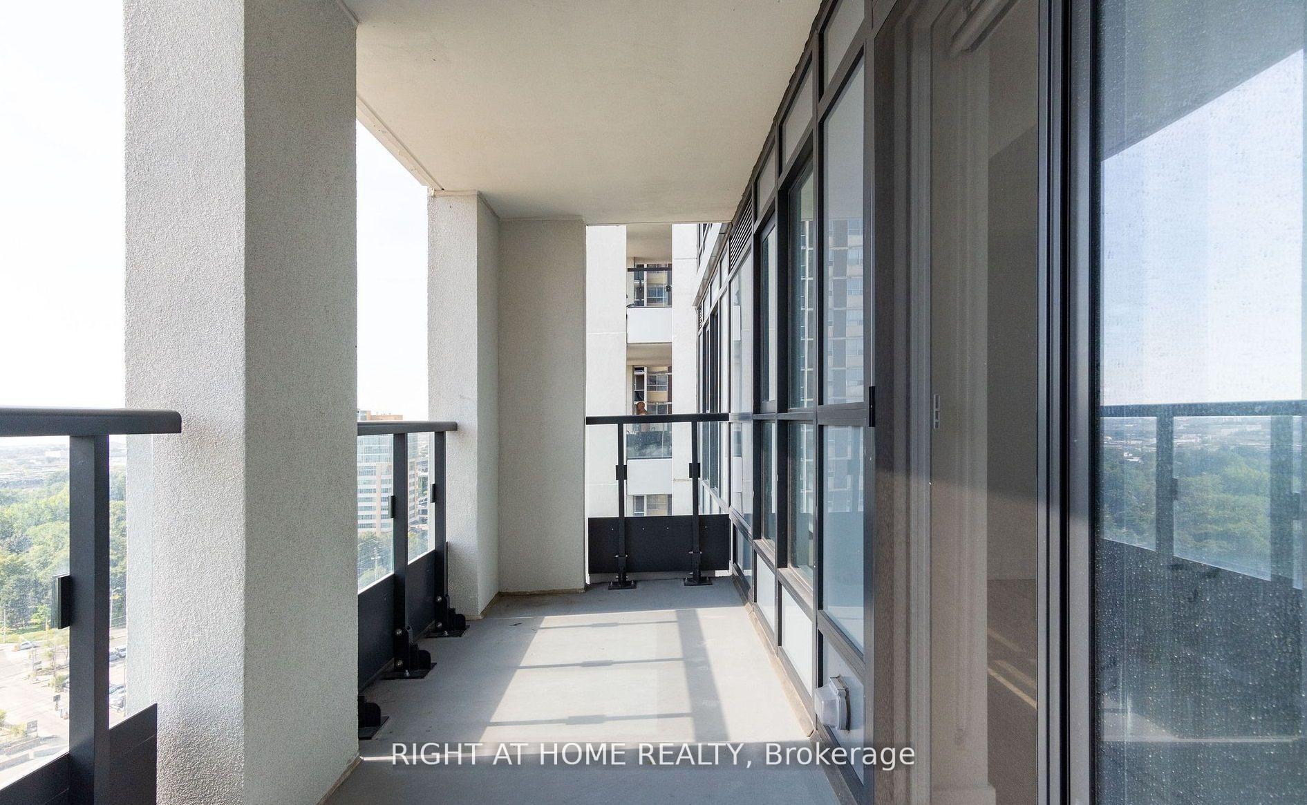 Photo 6 of Unit 1622, 9 Mabelle Avenue, Etobicoke, Islington-City Centre West — HOMEH