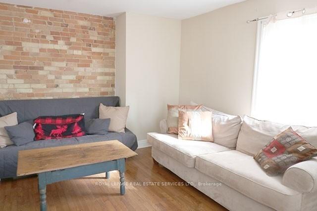 Photo 3 of Unit 2, 390 Huron Street, Toronto, University — HOMEH