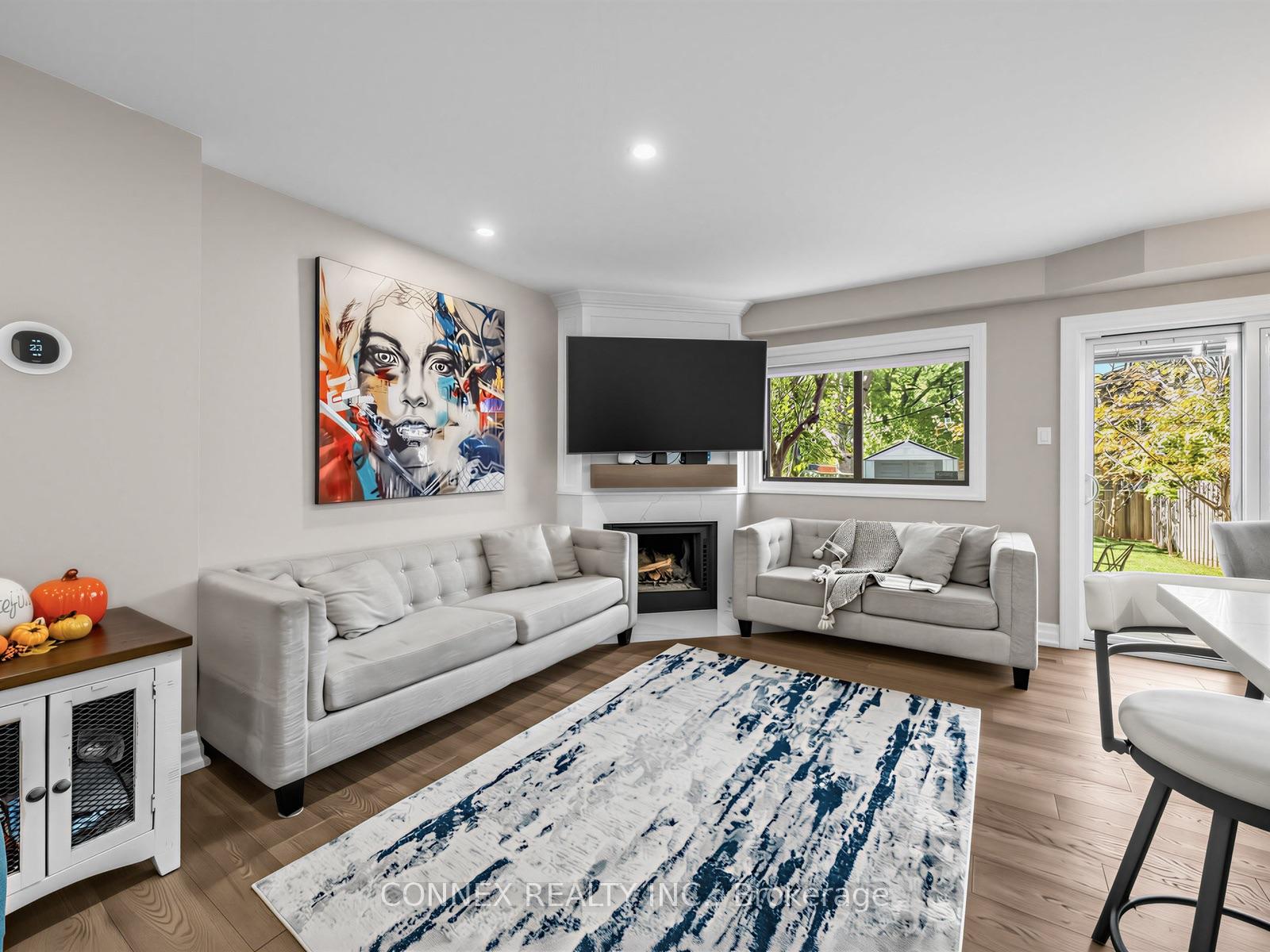 Photo 9 of 5998 Chidham Crescent, Mississauga, Meadowvale — HOMEH