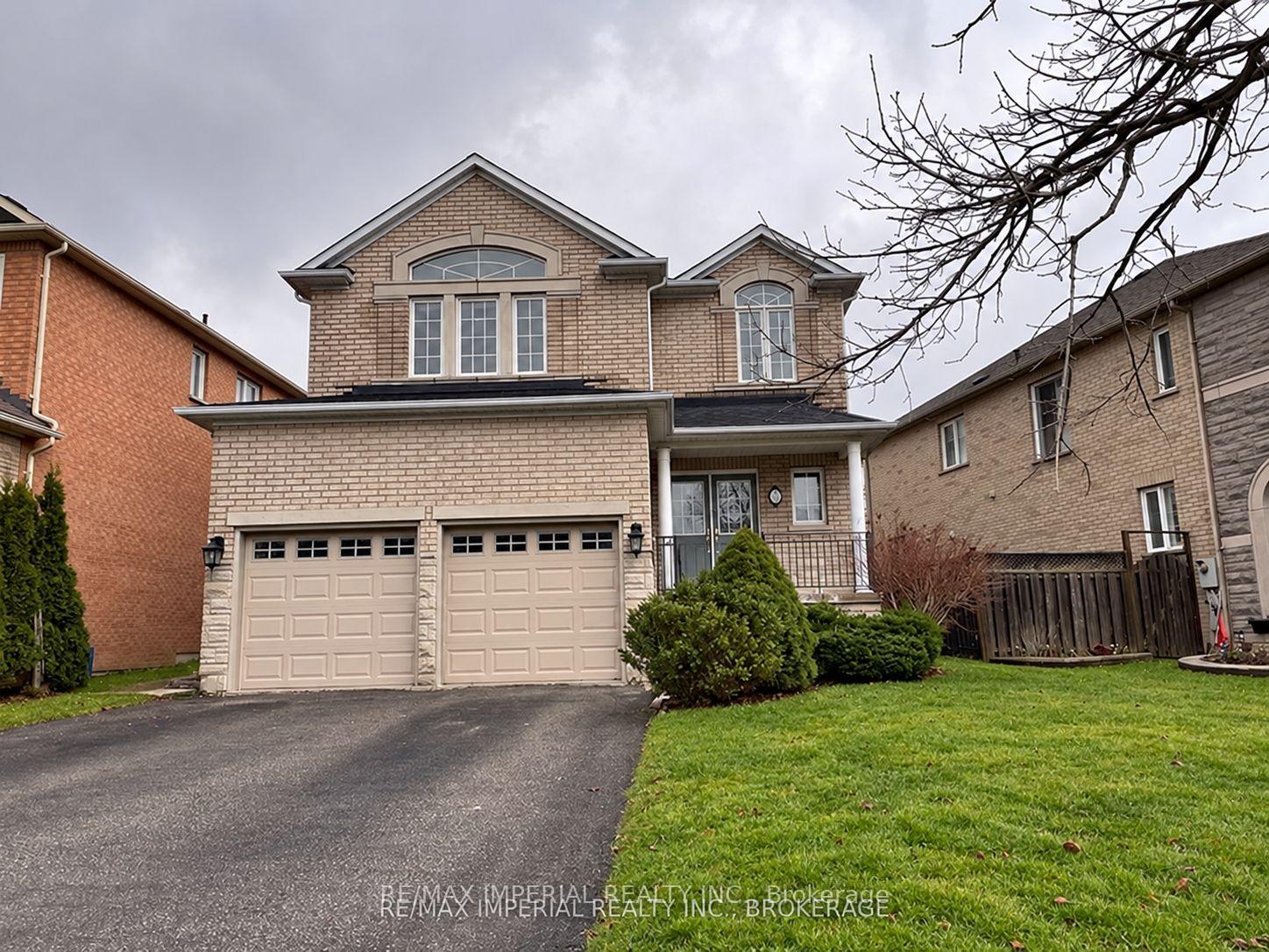 Photo 1 of 3 Vitlor Drive, Richmond Hill, Oak Ridges — HOMEH