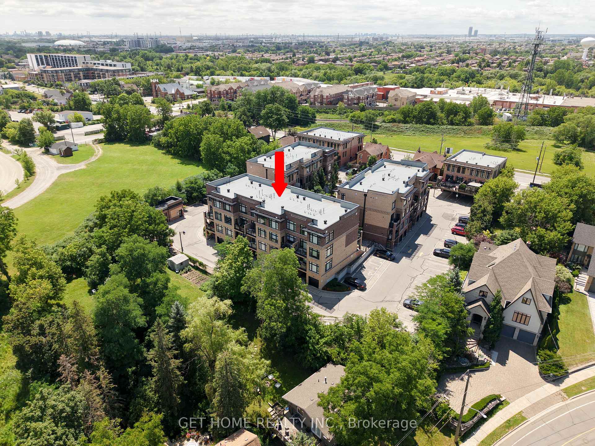 Photo 28 of Unit 22, 8169 Kipling Avenue E, Vaughan, West Woodbridge — HOMEH